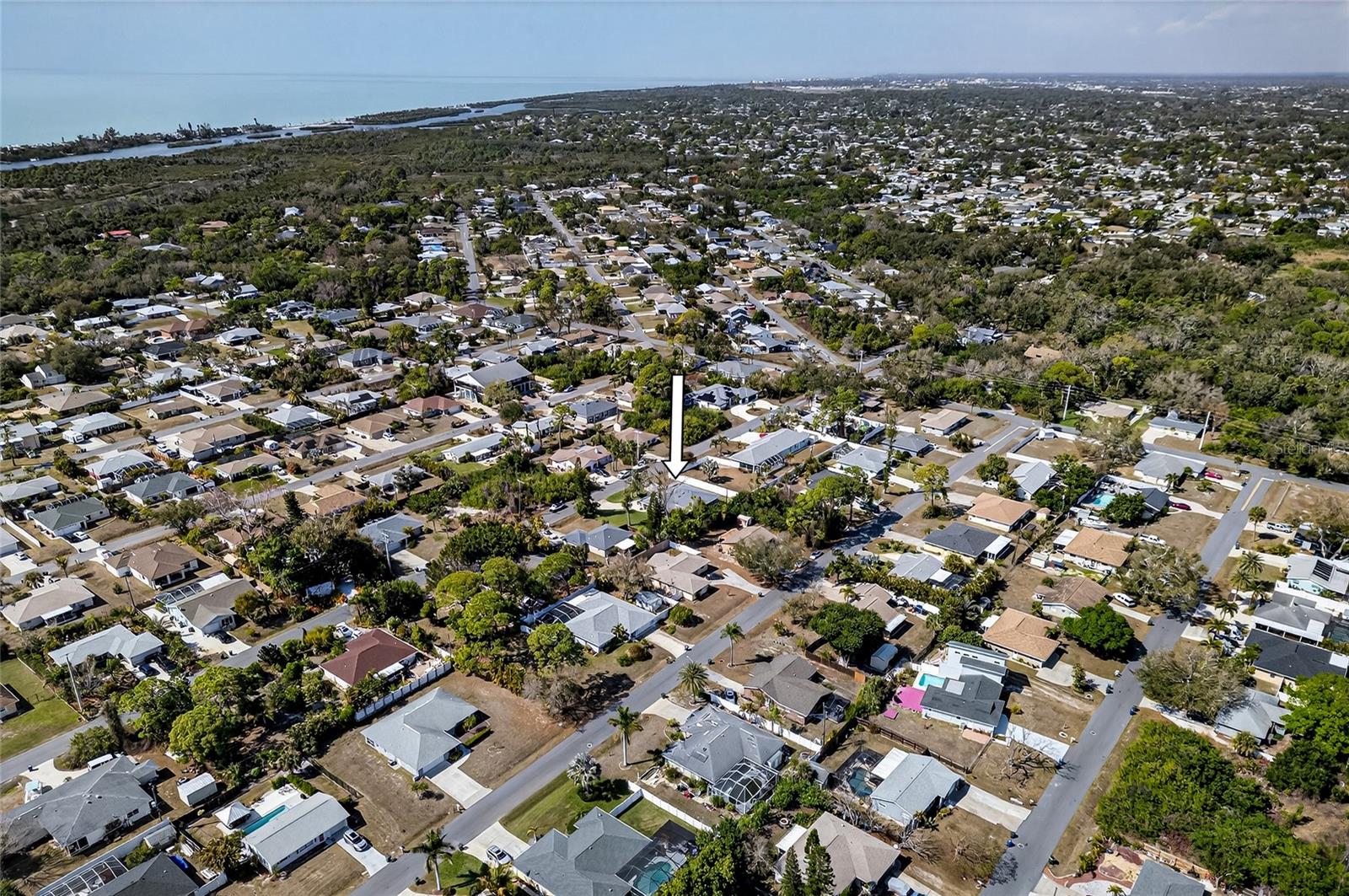 Image 16 of 74 For 5841 Osprey Road