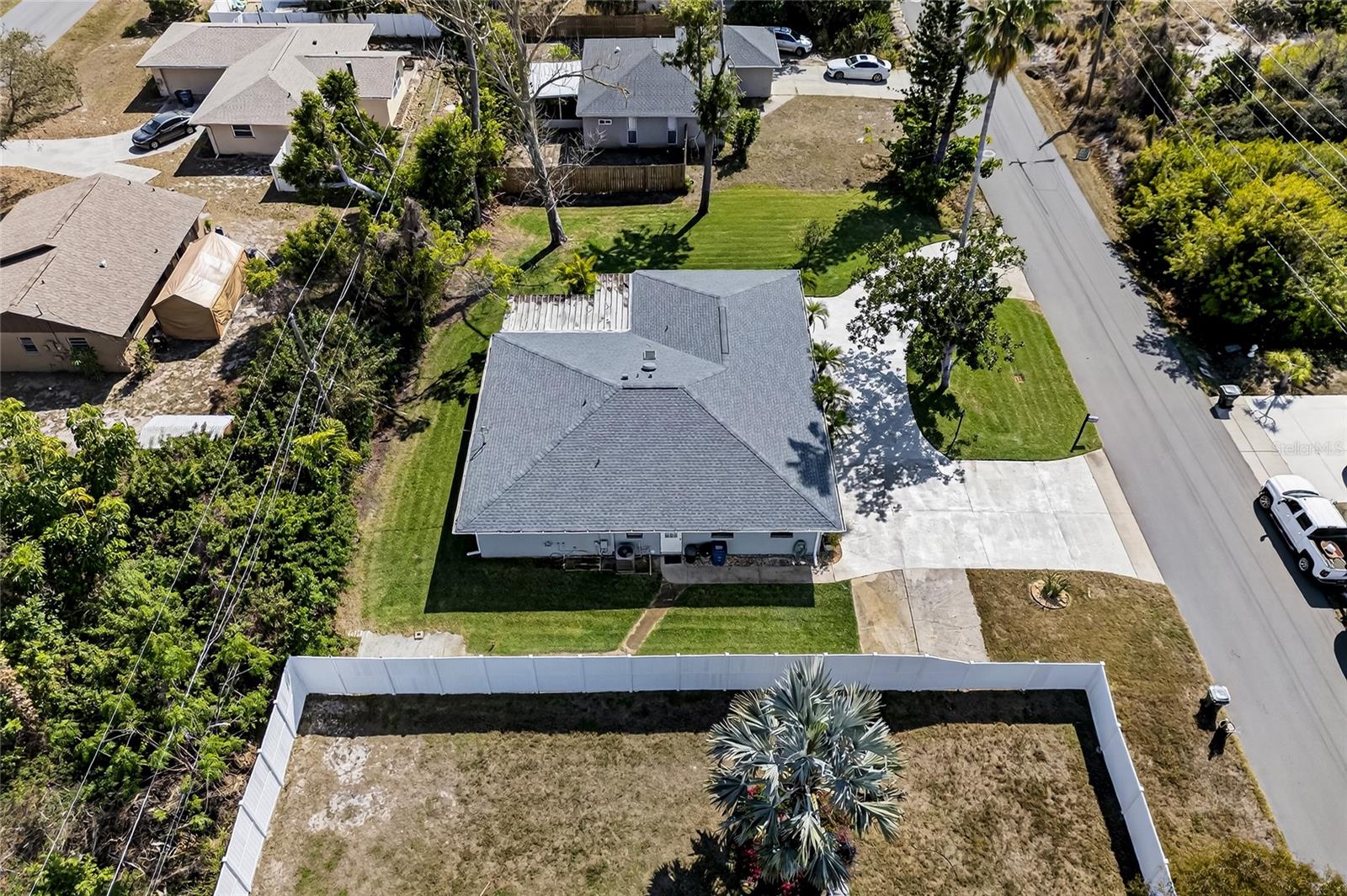 Image 20 of 74 For 5841 Osprey Road