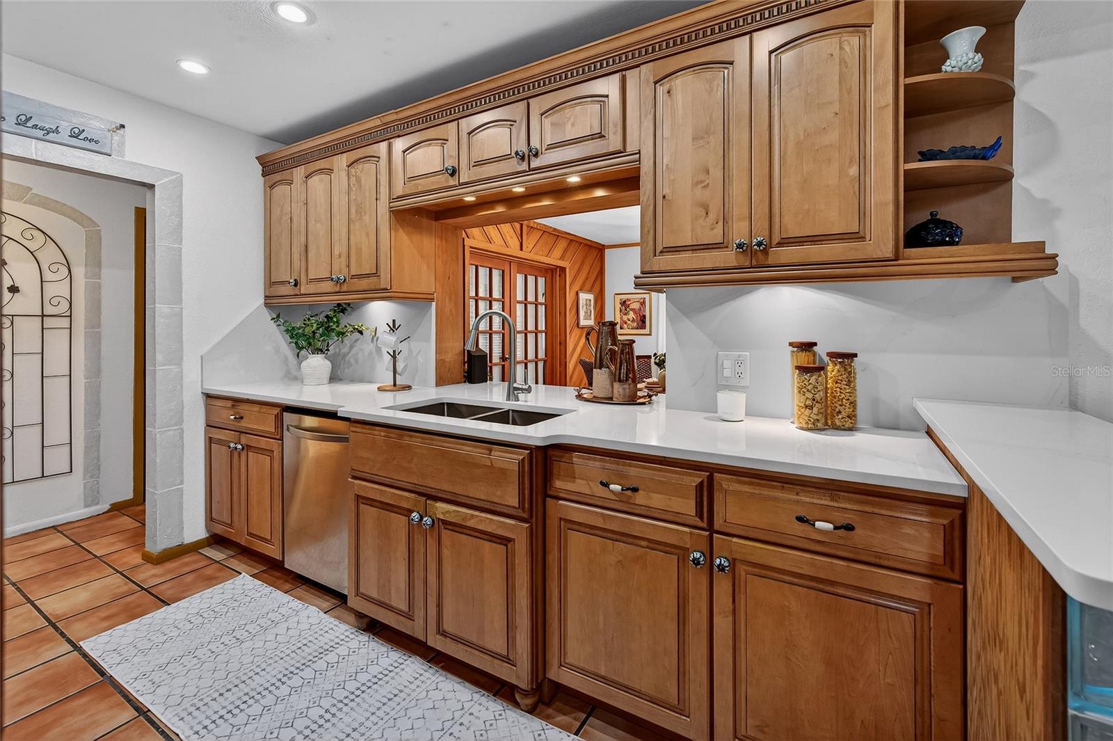 Image 32 of 74 For 5841 Osprey Road