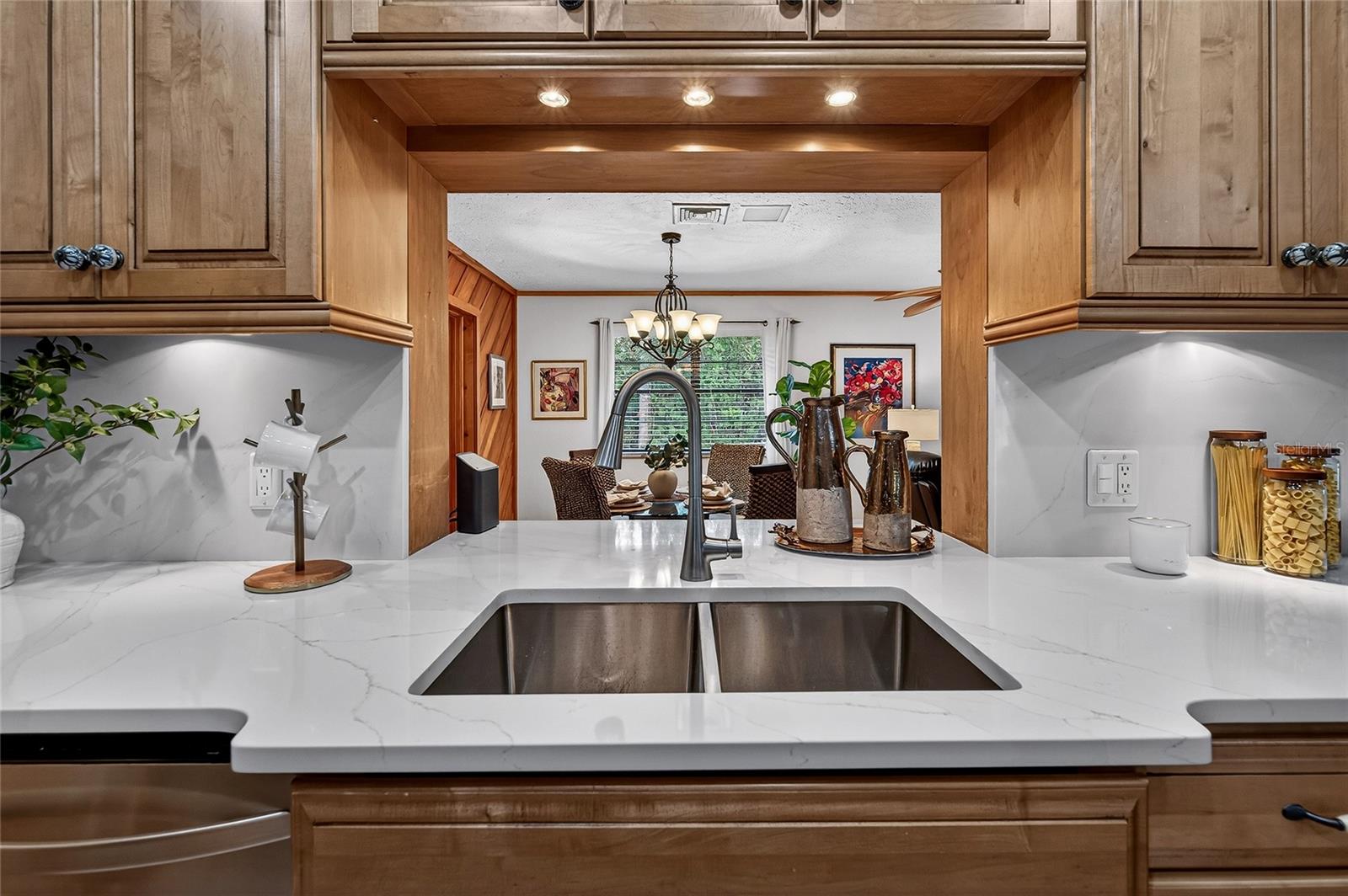 Image 36 of 74 For 5841 Osprey Road