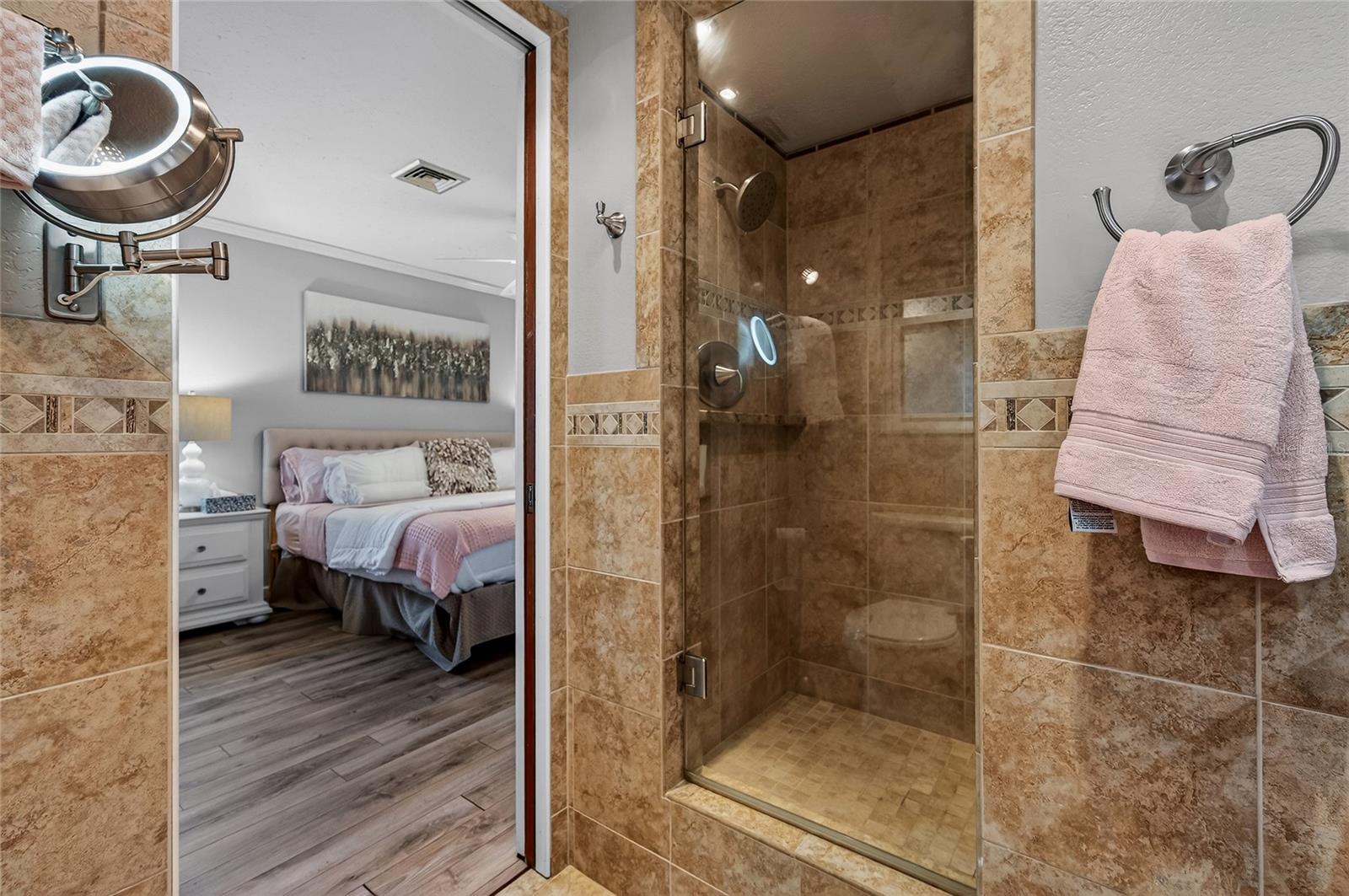 Image 49 of 74 For 5841 Osprey Road