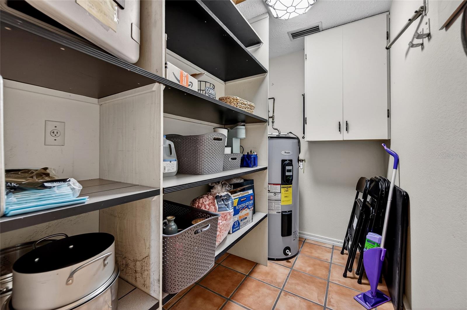 Image 64 of 74 For 5841 Osprey Road