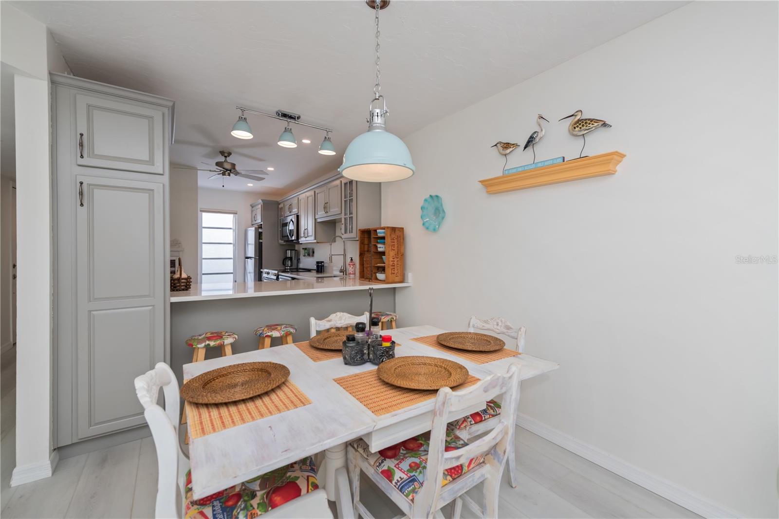 Image 11 of 55 For 1041 Capri Isles Boulevard 104