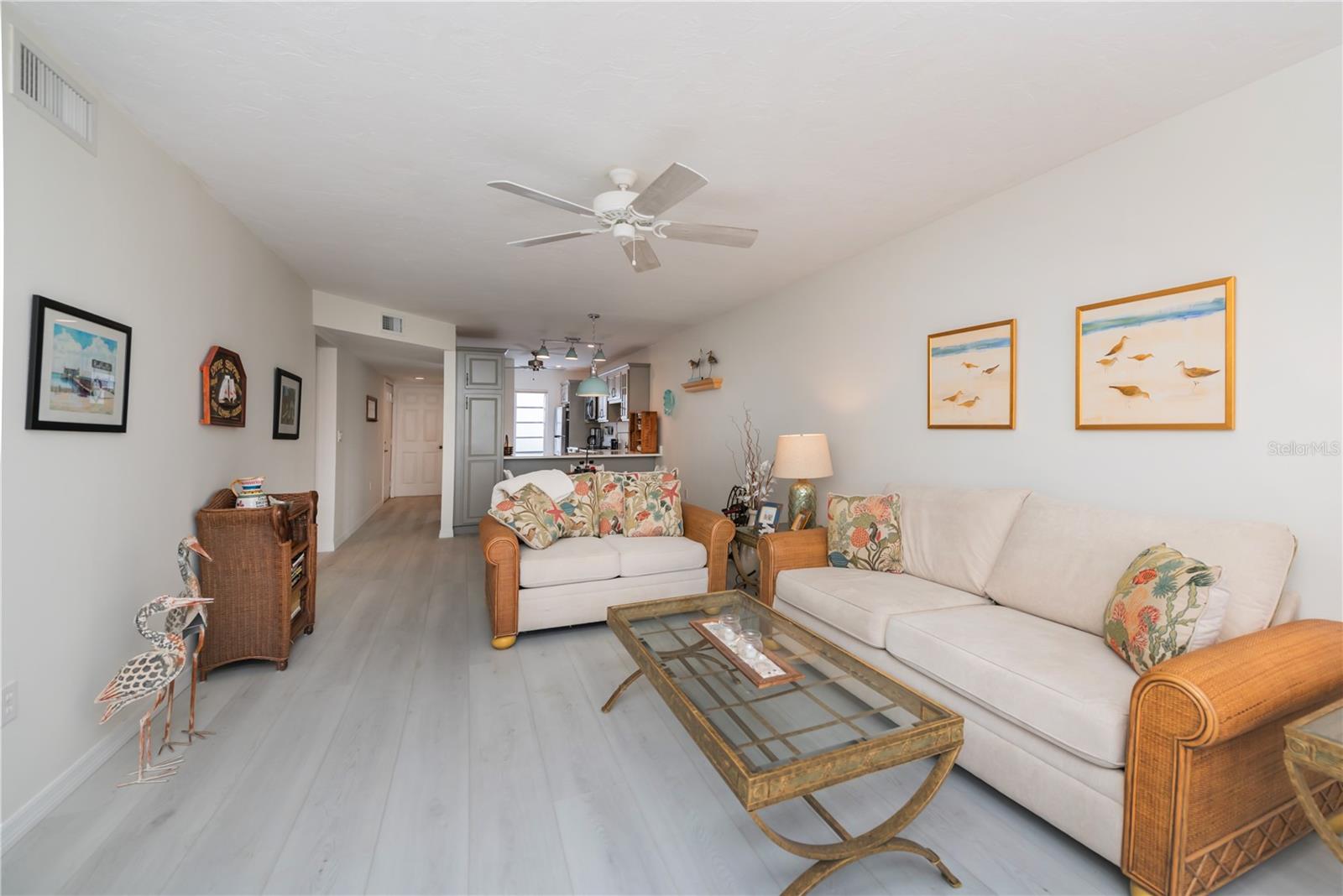 Image 15 of 55 For 1041 Capri Isles Boulevard 104