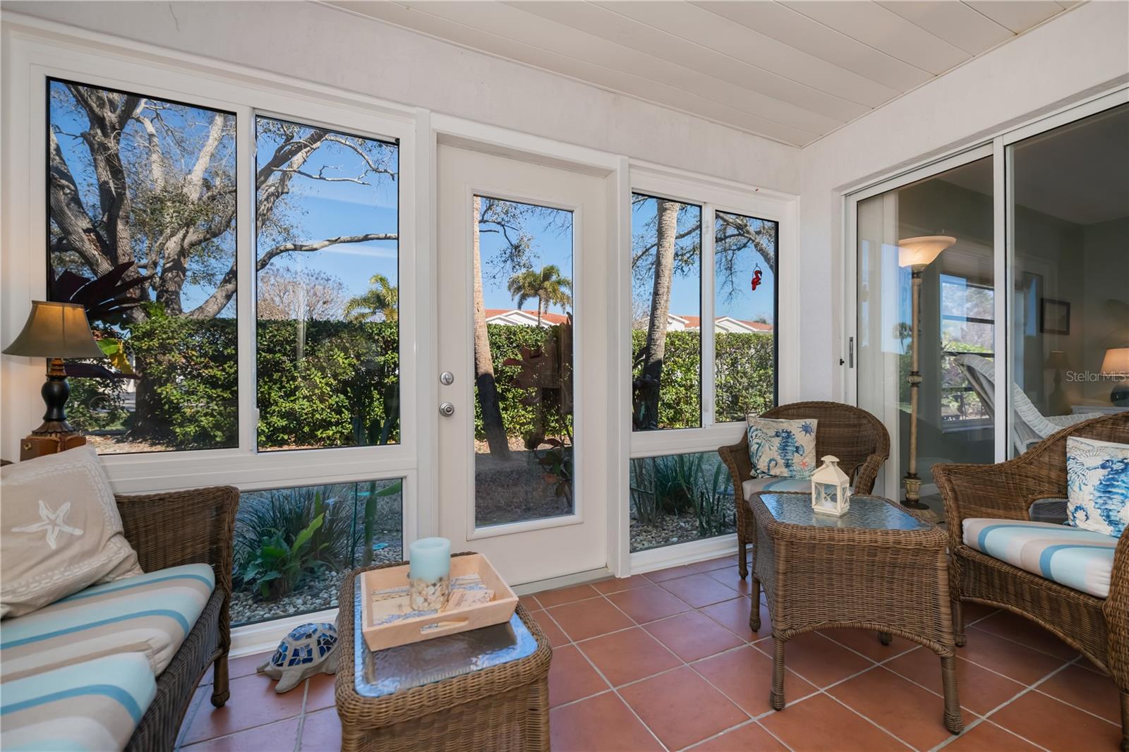 Image 18 of 55 For 1041 Capri Isles Boulevard 104