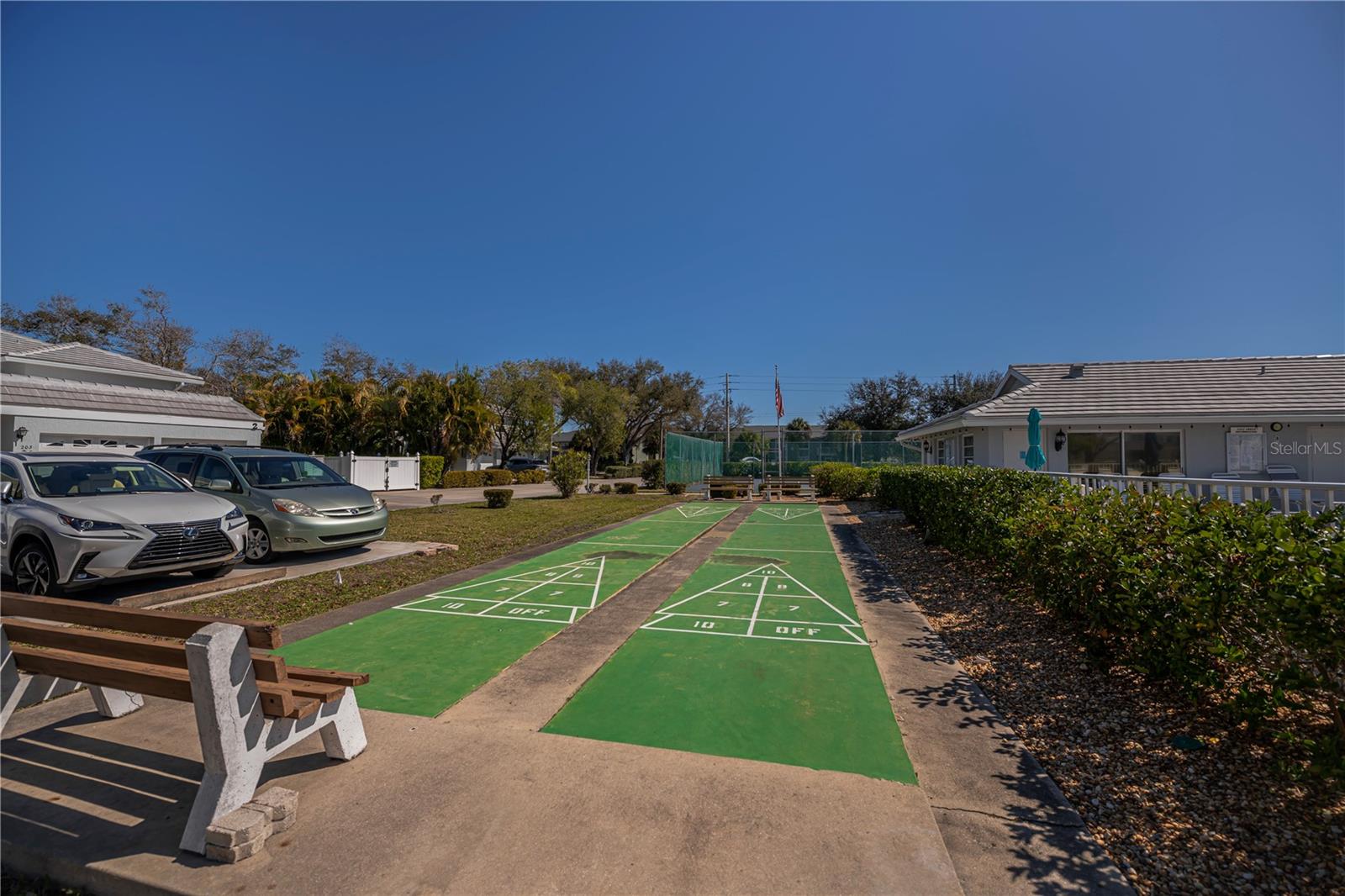 Image 39 of 55 For 1041 Capri Isles Boulevard 104