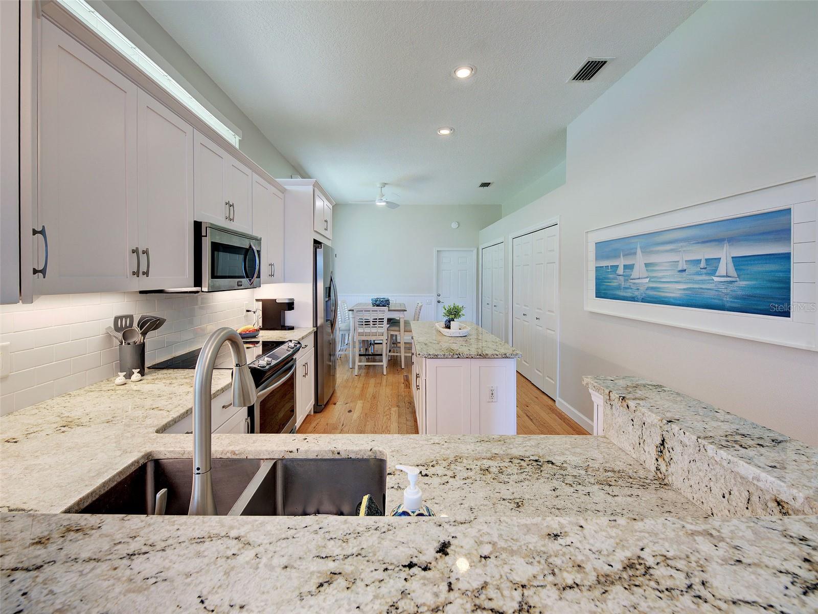 Image 16 of 77 For 311 Lansbrook Drive