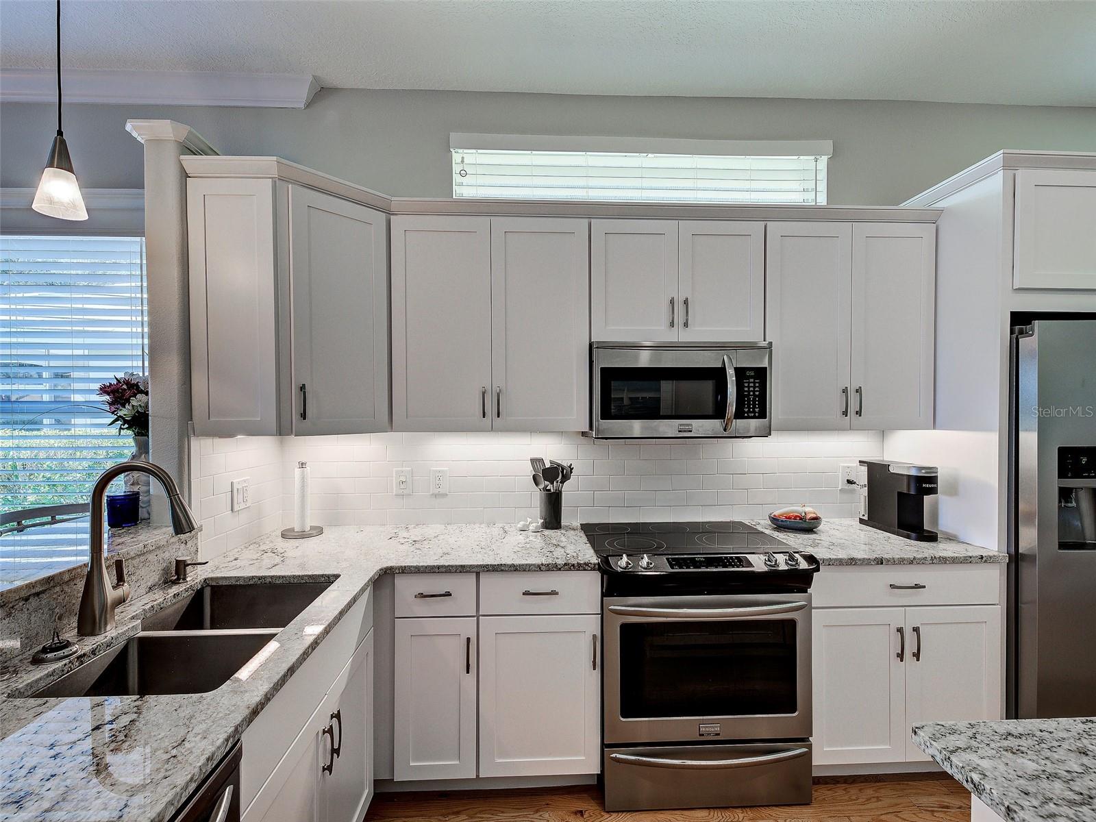 Image 18 of 77 For 311 Lansbrook Drive