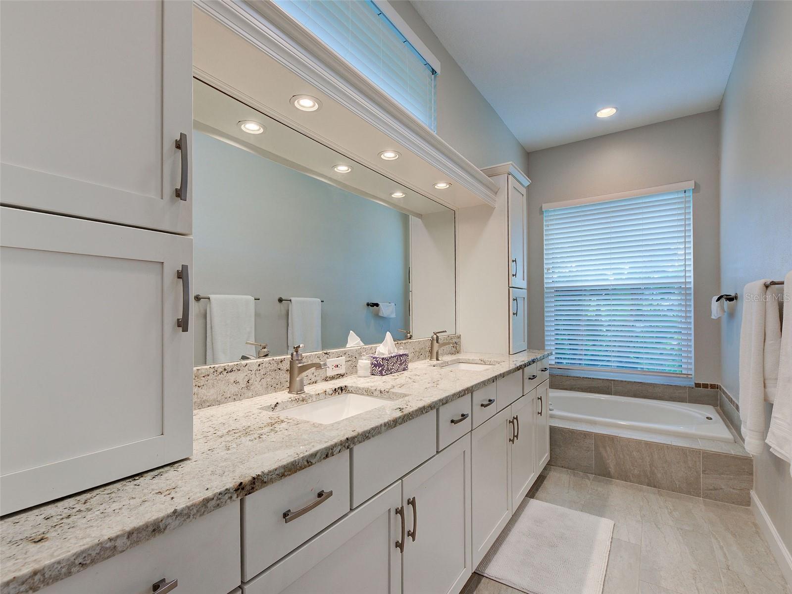 Image 35 of 77 For 311 Lansbrook Drive