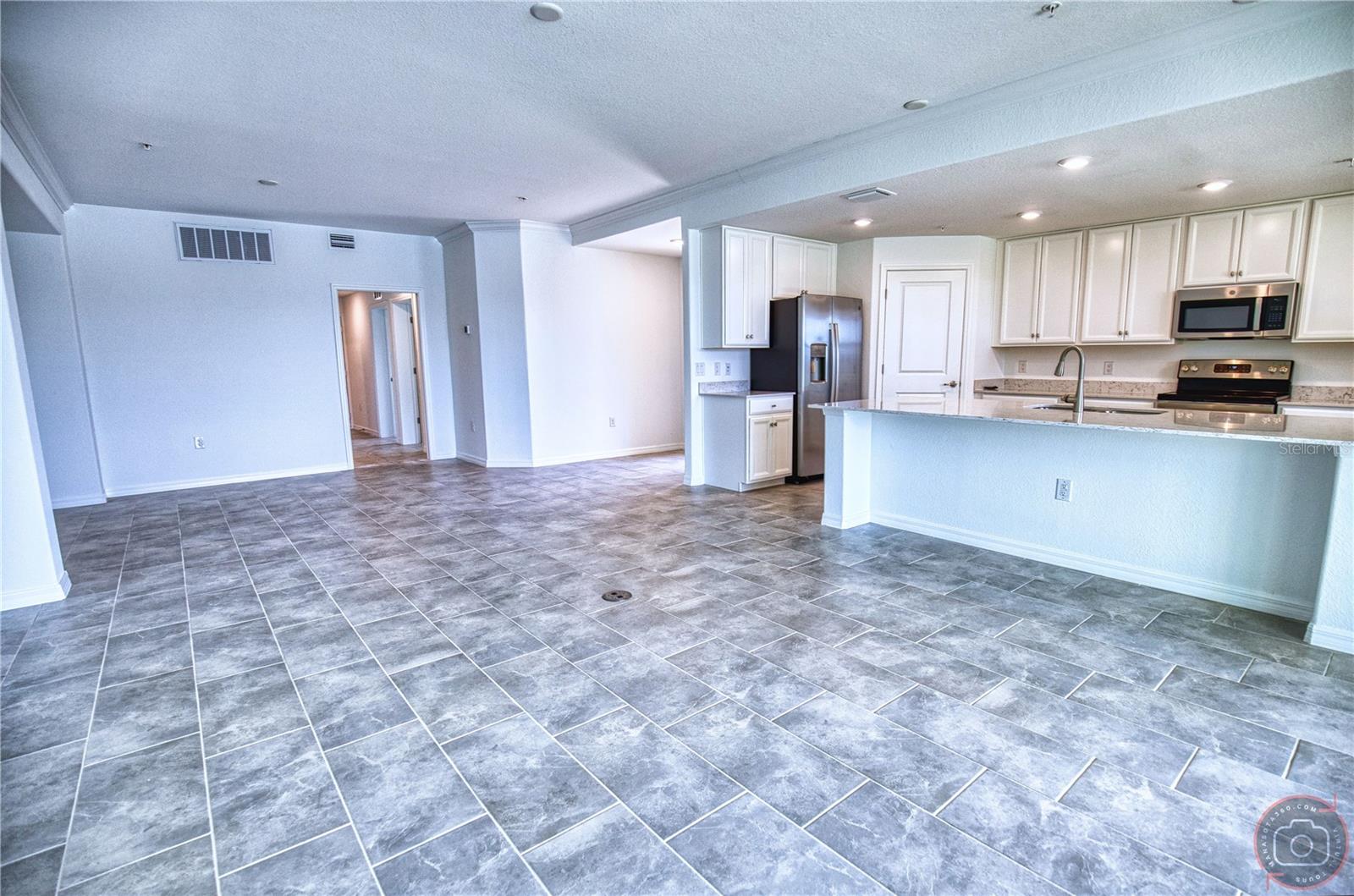 Image 21 of 41 For 12355 Ghiberti Circle 101