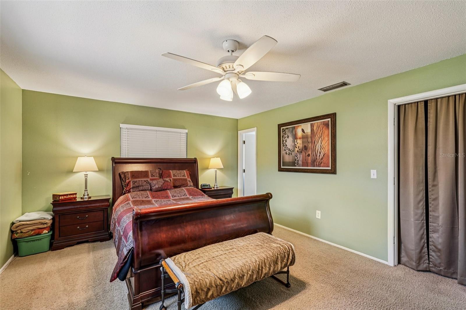 Image 20 of 33 For 651 Porpoise Road