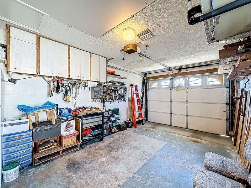 Image 19 of 25 For 313 Granada Boulevard