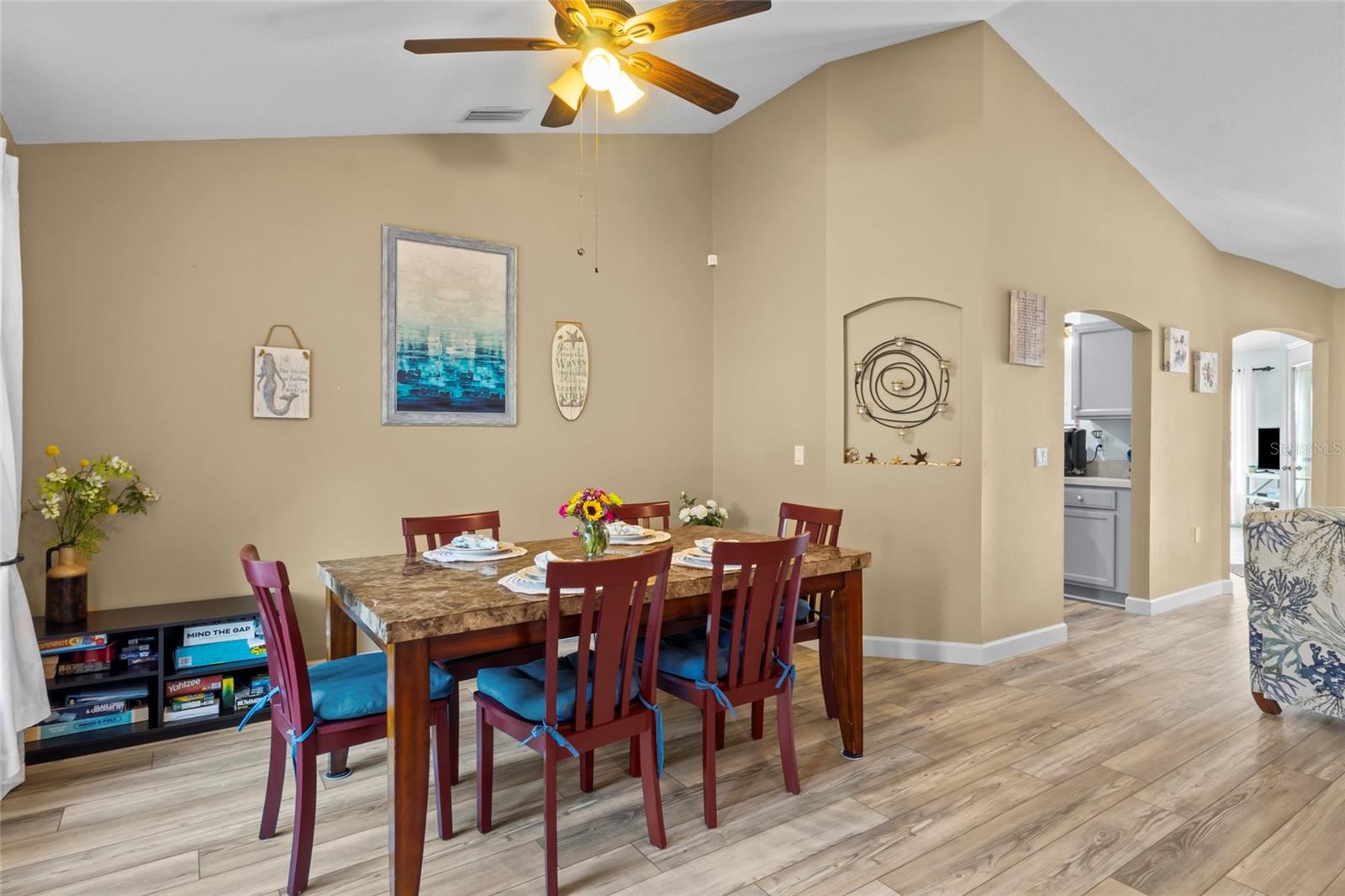 Image 10 of 45 For 136 Overbrook Street