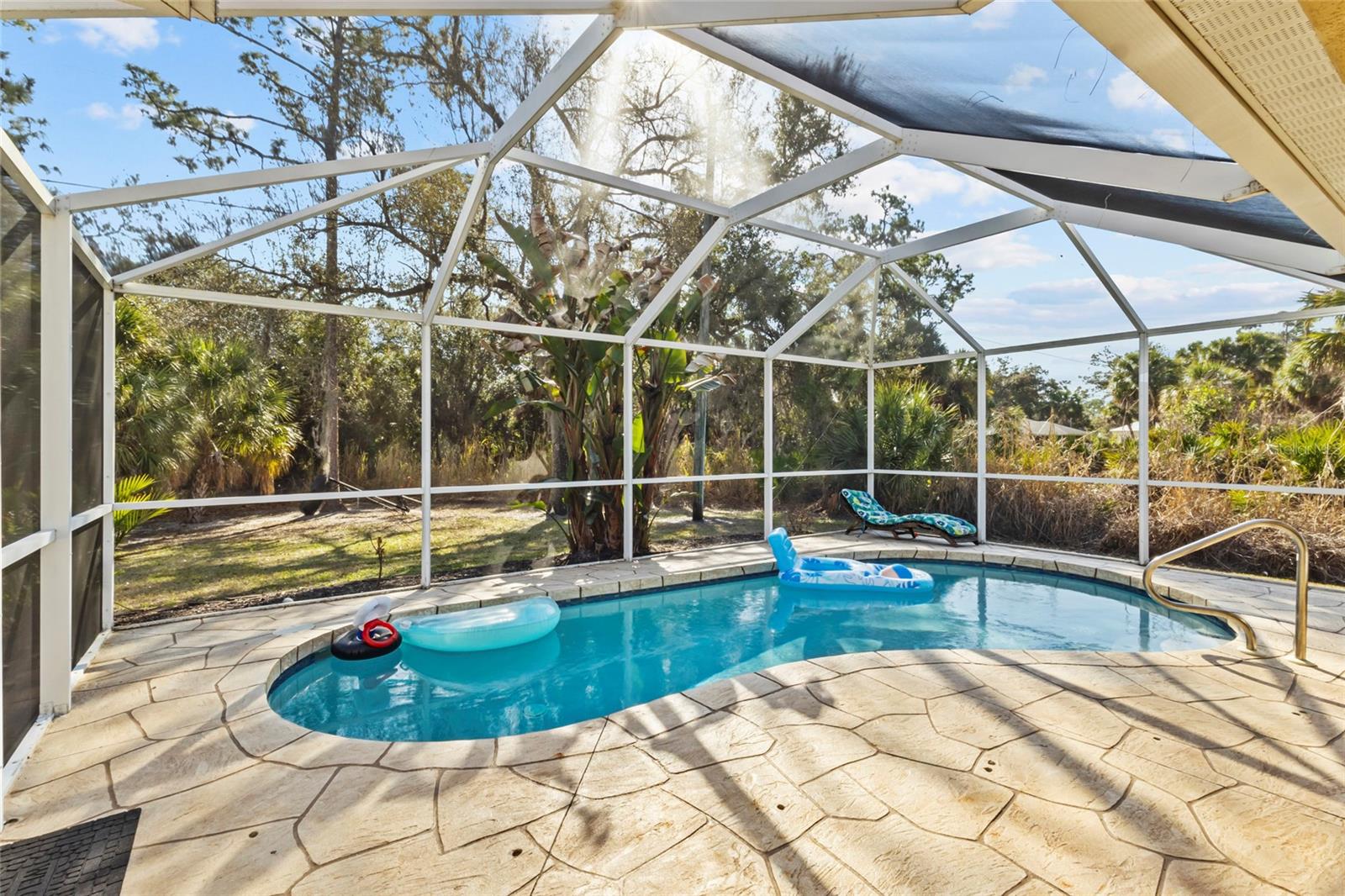 Image 4 of 45 For 136 Overbrook Street