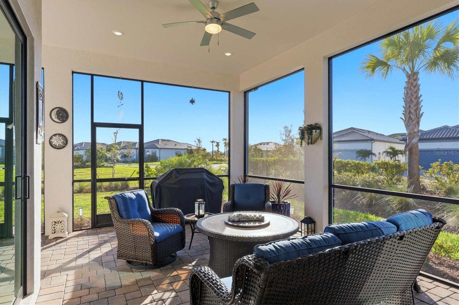 Image 29 of 54 For 6076 Silver Grass Court