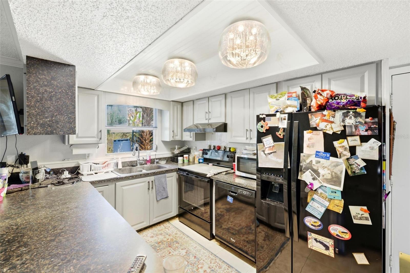 Image 10 of 59 For 2512 16th Avenue Drive E