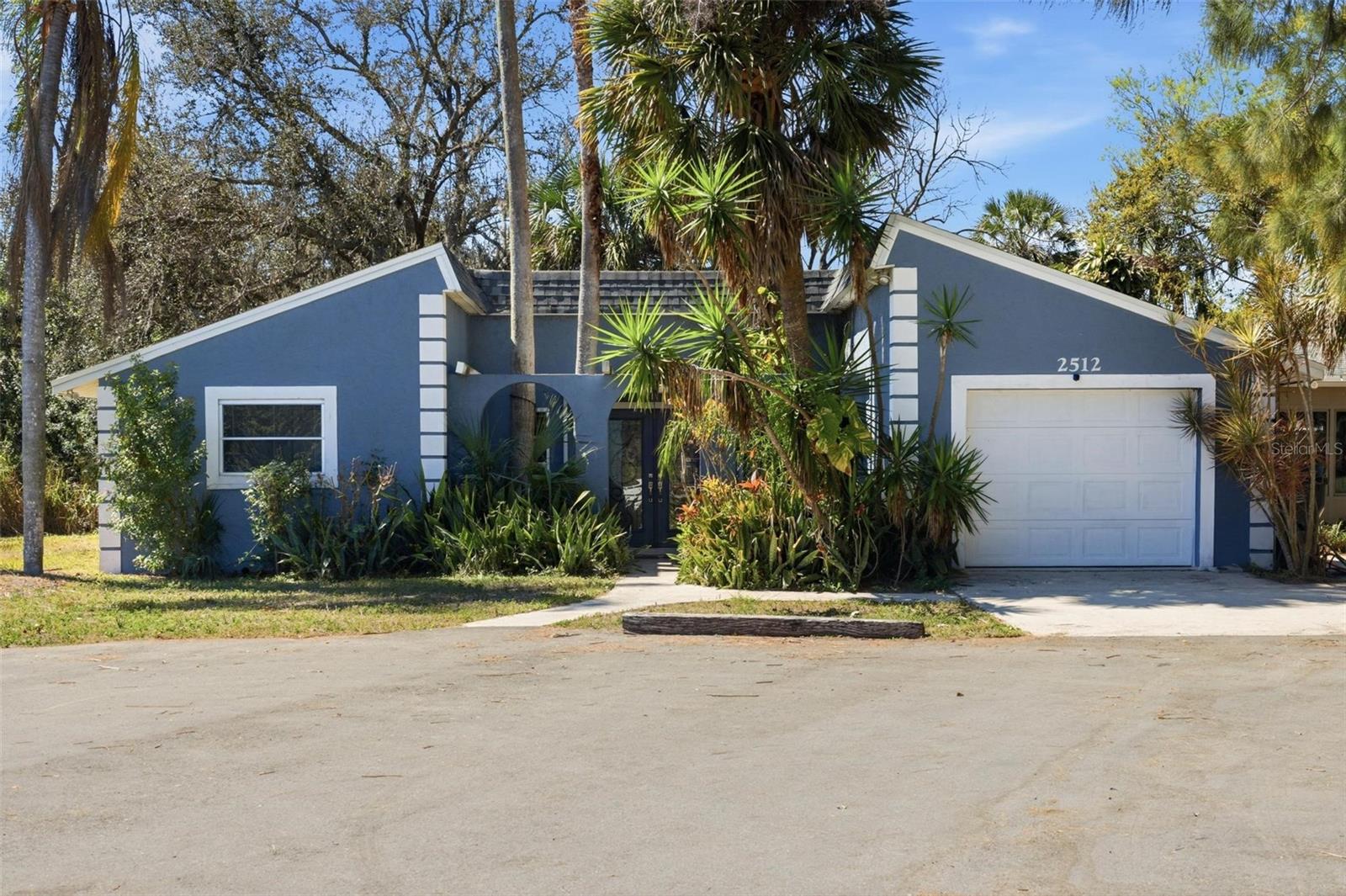 Image 40 of 59 For 2512 16th Avenue Drive E