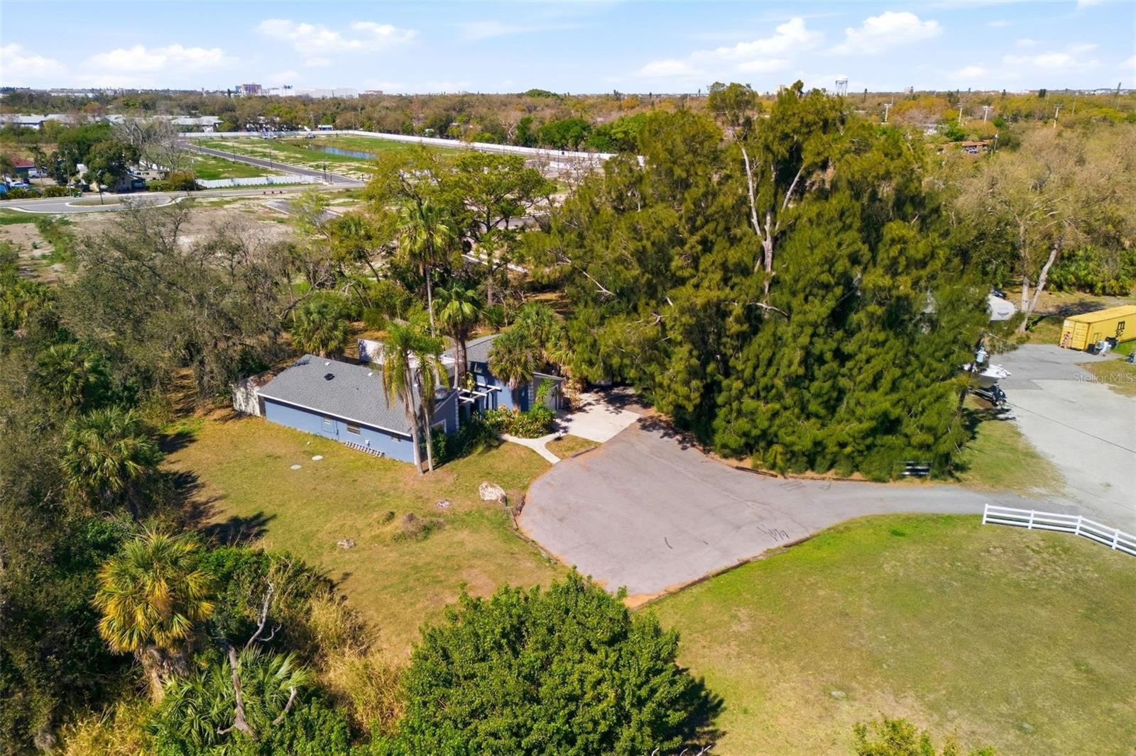 Image 49 of 59 For 2512 16th Avenue Drive E