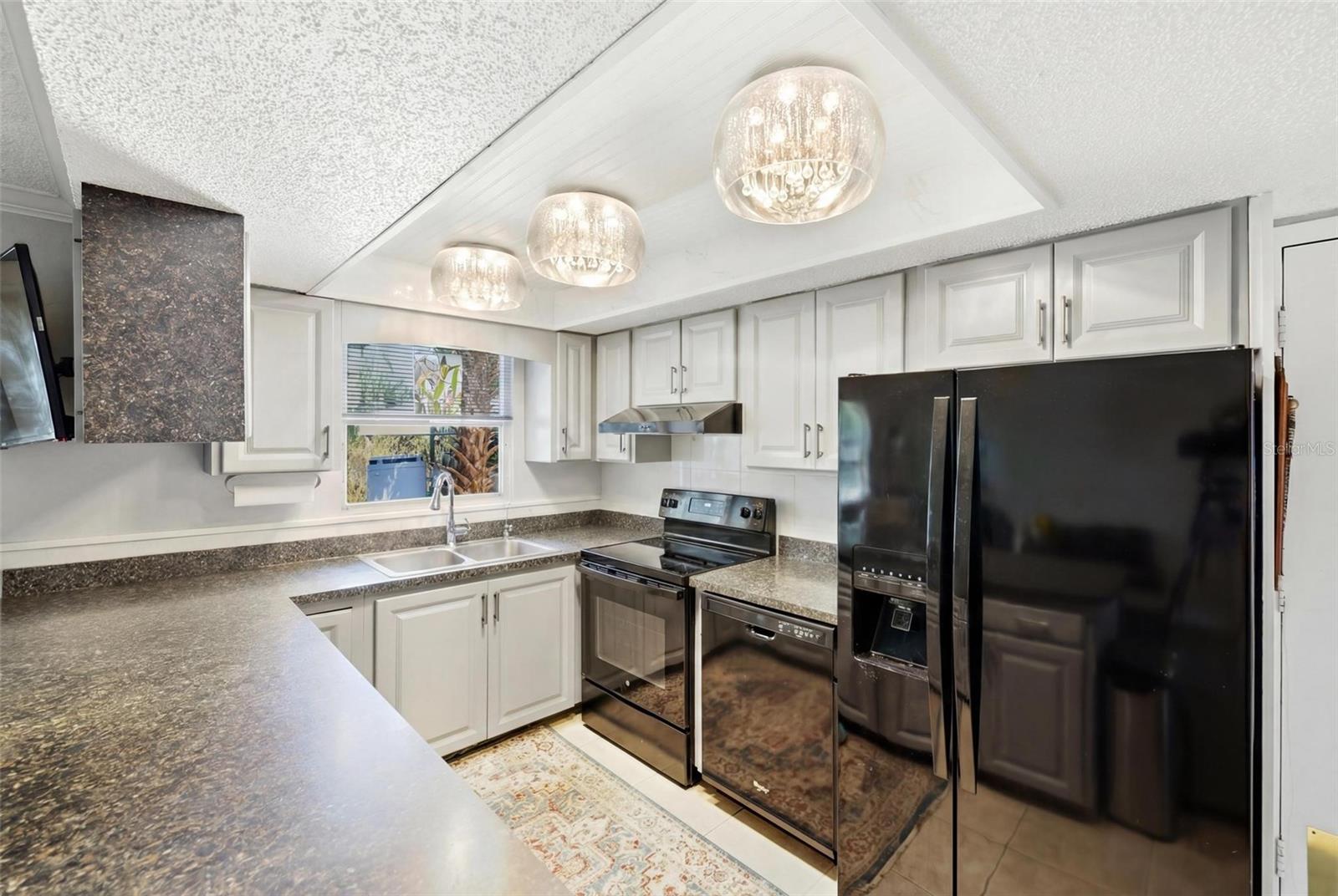 Image 54 of 59 For 2512 16th Avenue Drive E