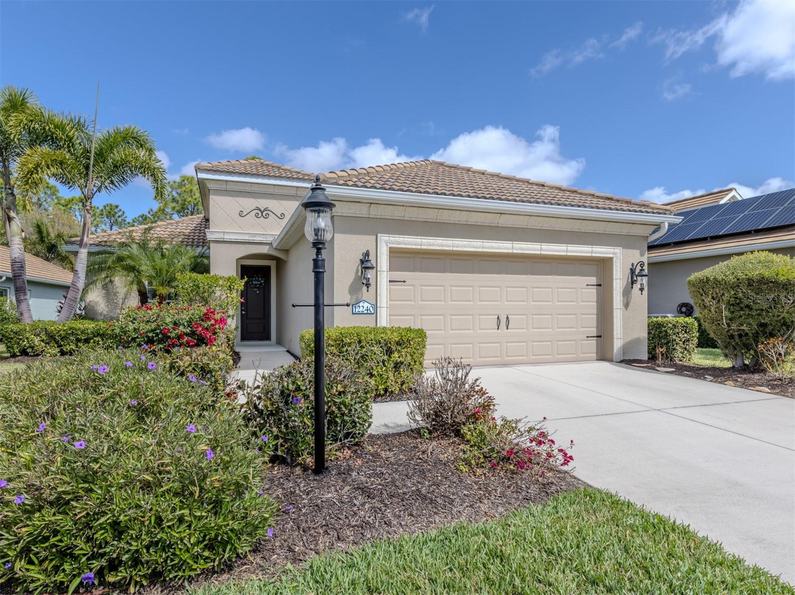 Details for 12240 Stuart Drive, VENICE, FL 34293