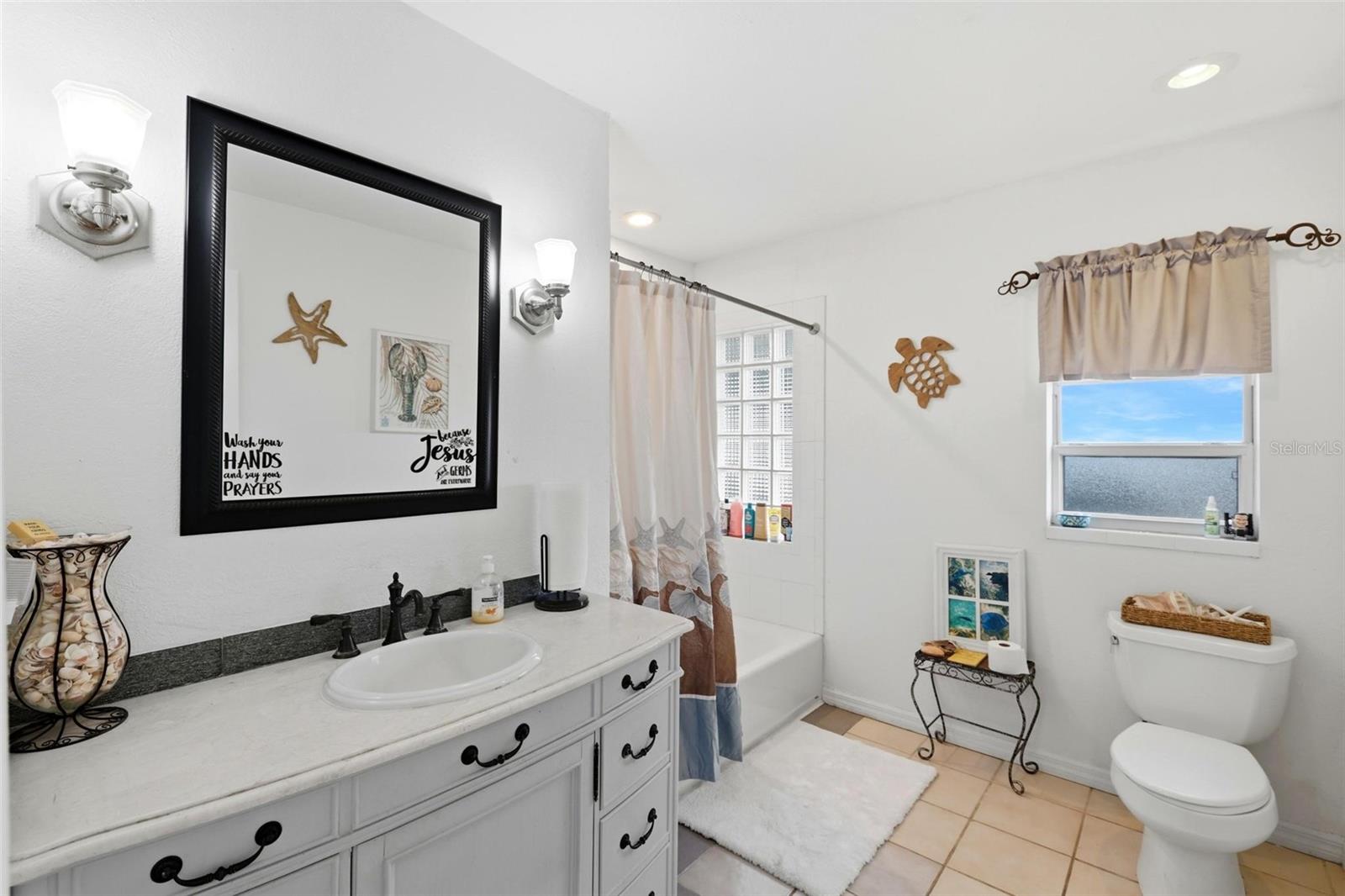 Image 30 of 47 For 1608 Bob O Link Drive