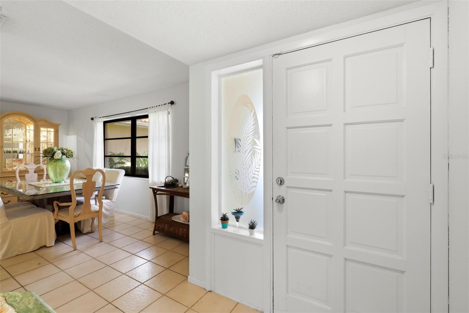 Image 5 of 47 For 1608 Bob O Link Drive