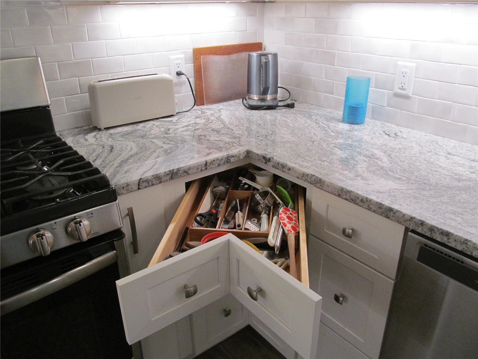 Image 14 of 58 For 150 Fiesole Street