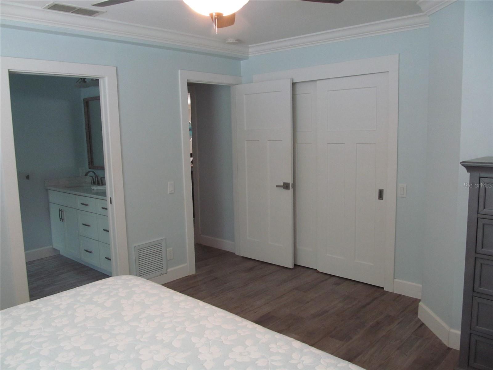 Image 24 of 58 For 150 Fiesole Street