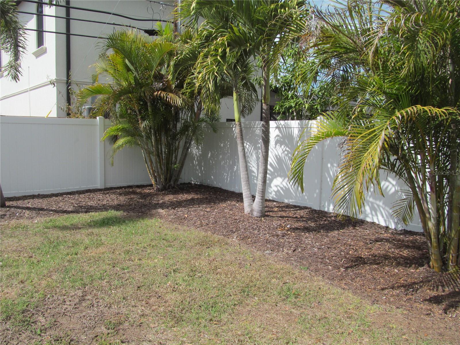 Image 48 of 58 For 150 Fiesole Street