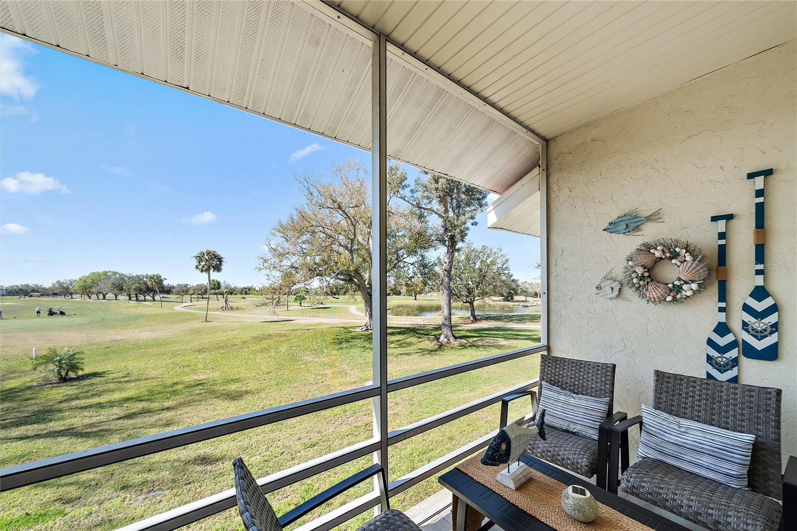 Image 22 of 32 For 758 Village Circle 207