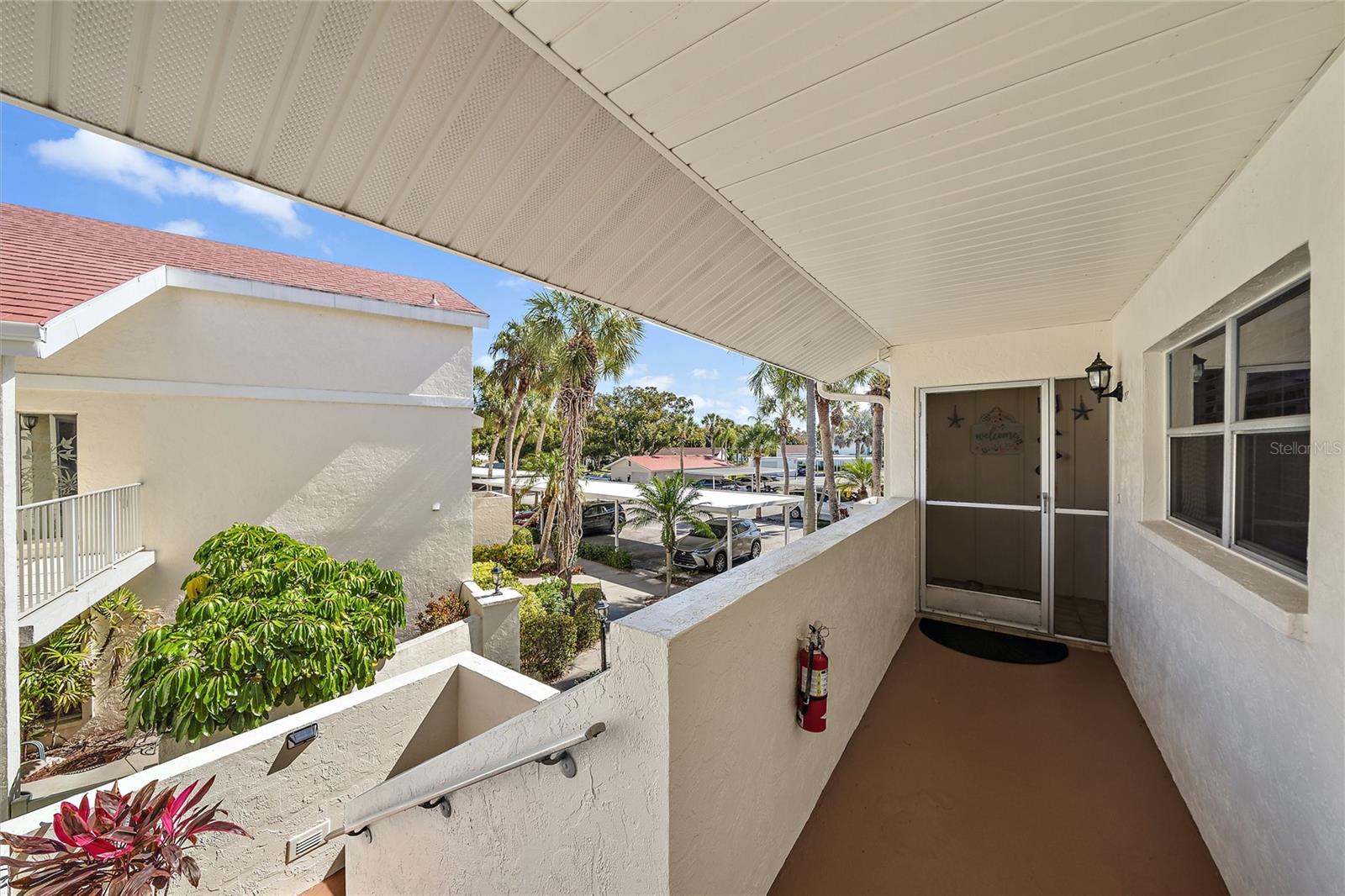 Image 25 of 32 For 758 Village Circle 207