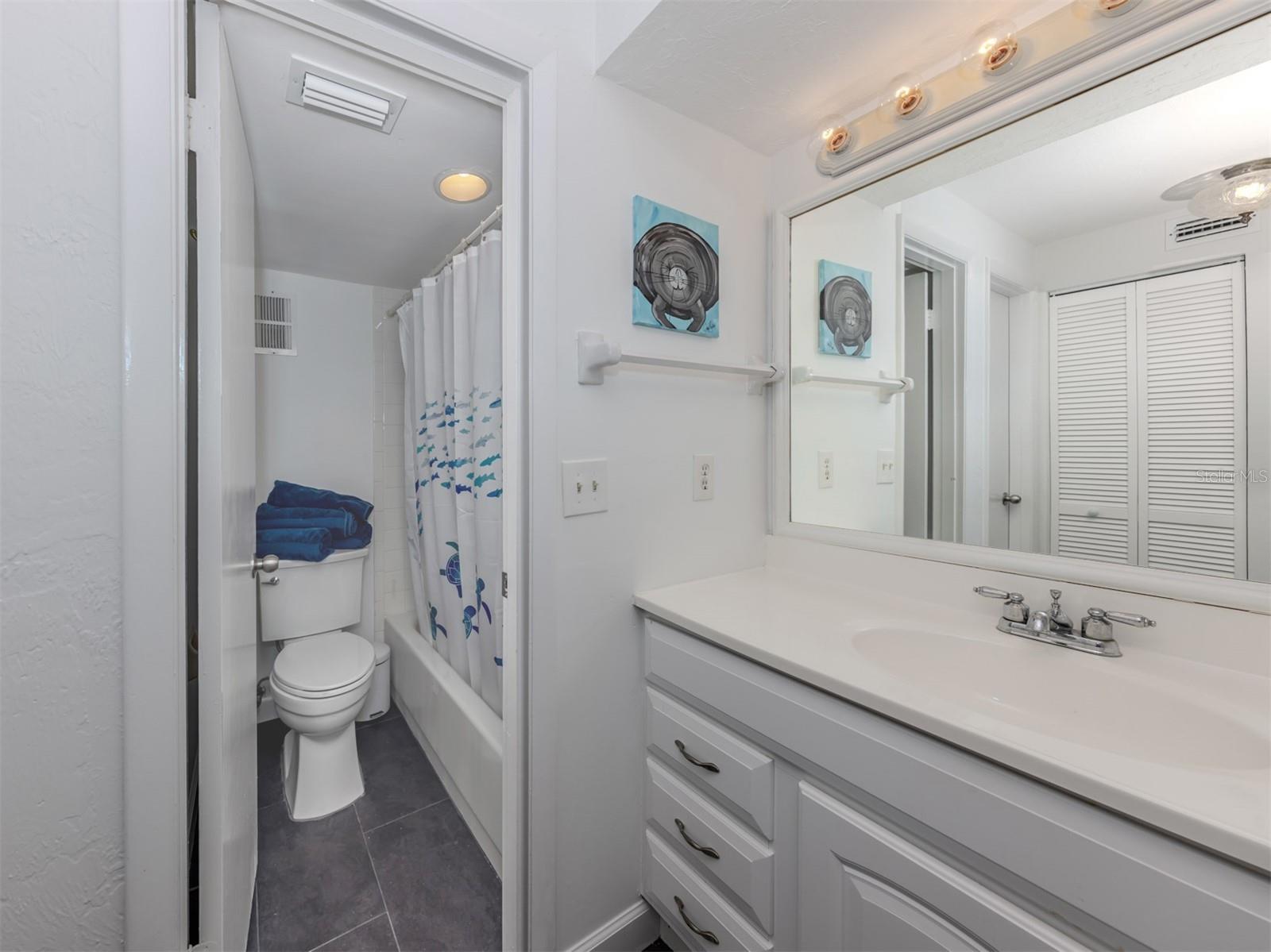 Image 25 of 75 For 618 Bird Bay Drive S 216