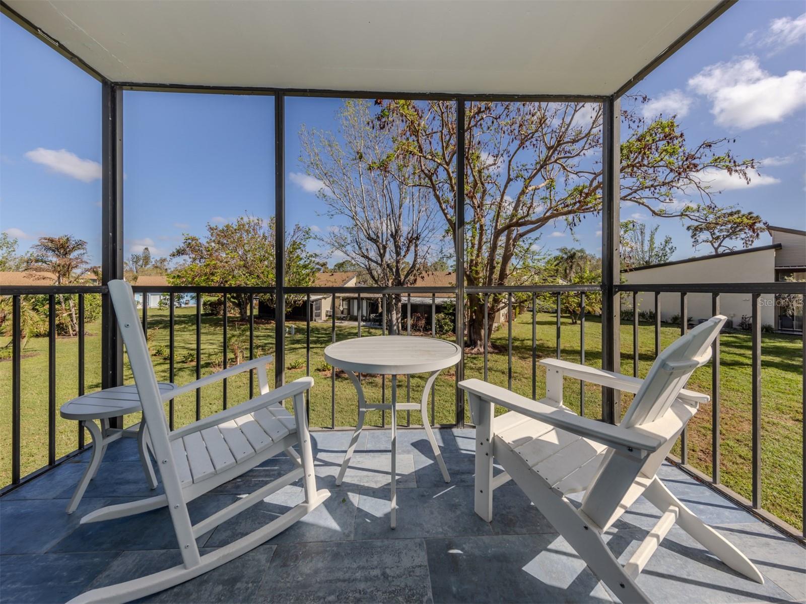 Image 6 of 75 For 618 Bird Bay Drive S 216