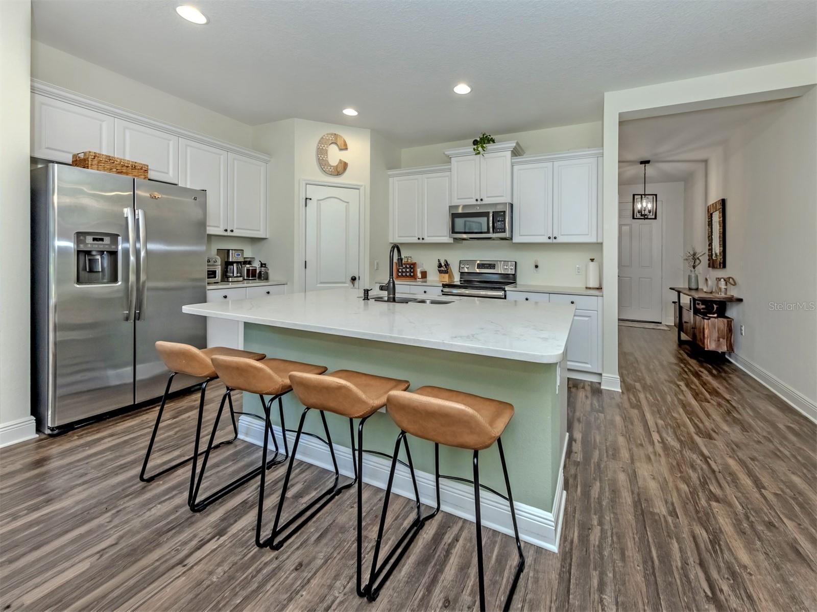 Image 12 of 55 For 7412 Ridgelake Circle