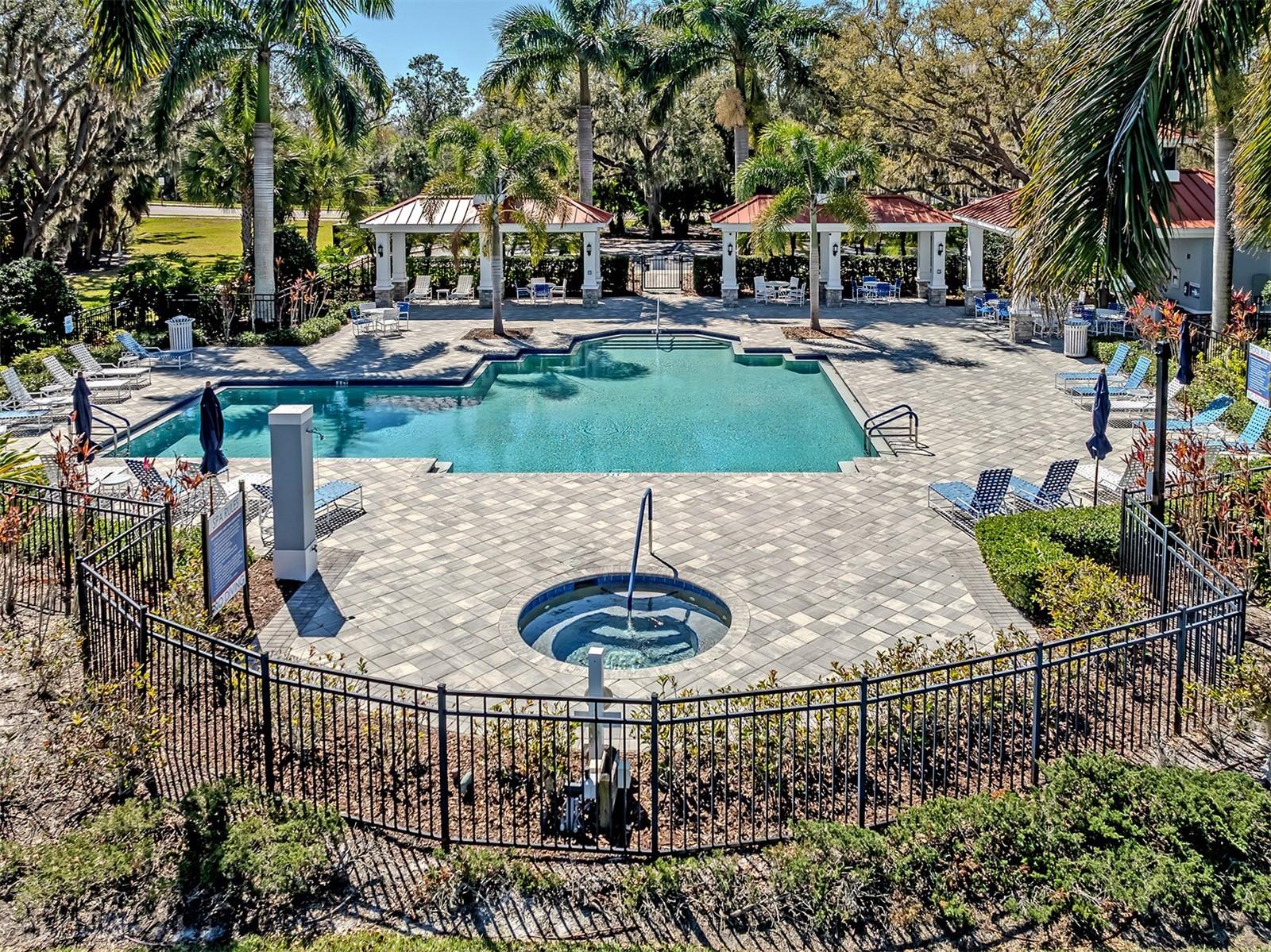 Image 37 of 55 For 7412 Ridgelake Circle