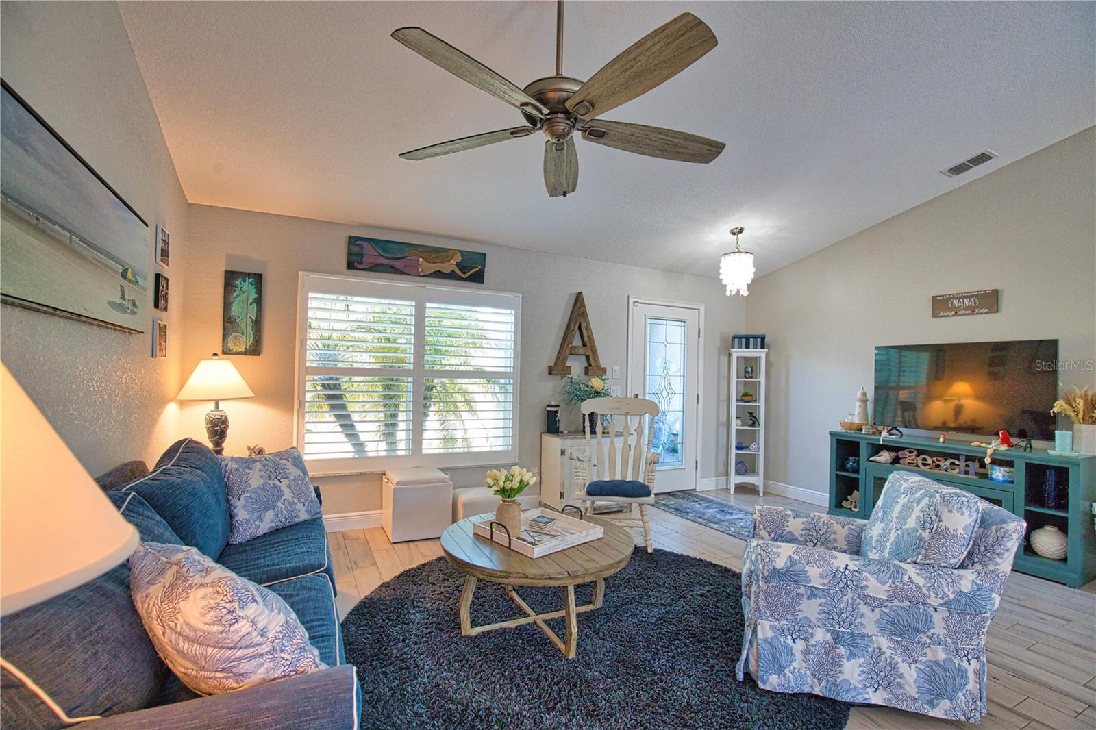 Image 11 of 52 For 9081 Bensonhurst Ln