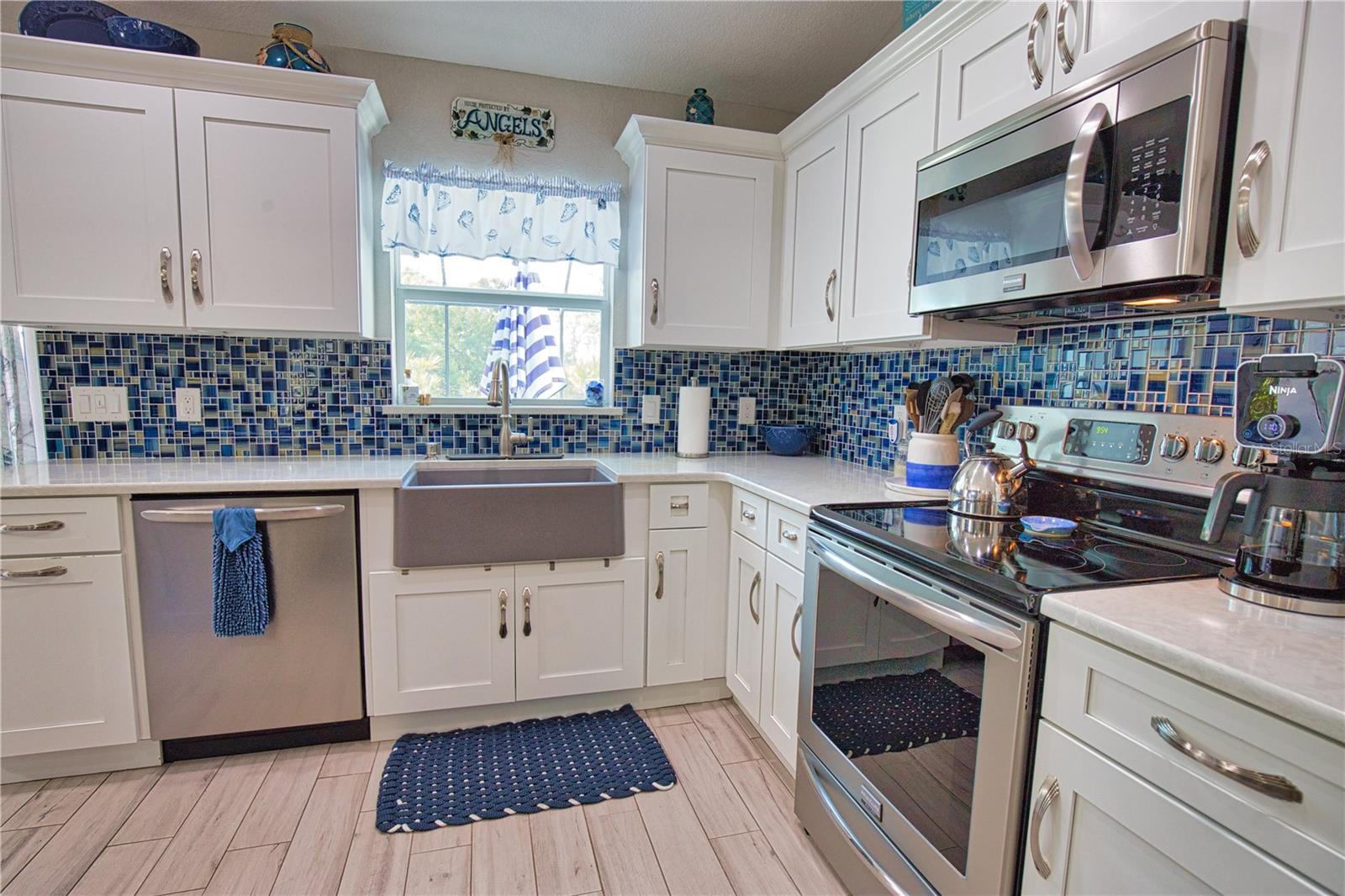 Image 22 of 52 For 9081 Bensonhurst Ln