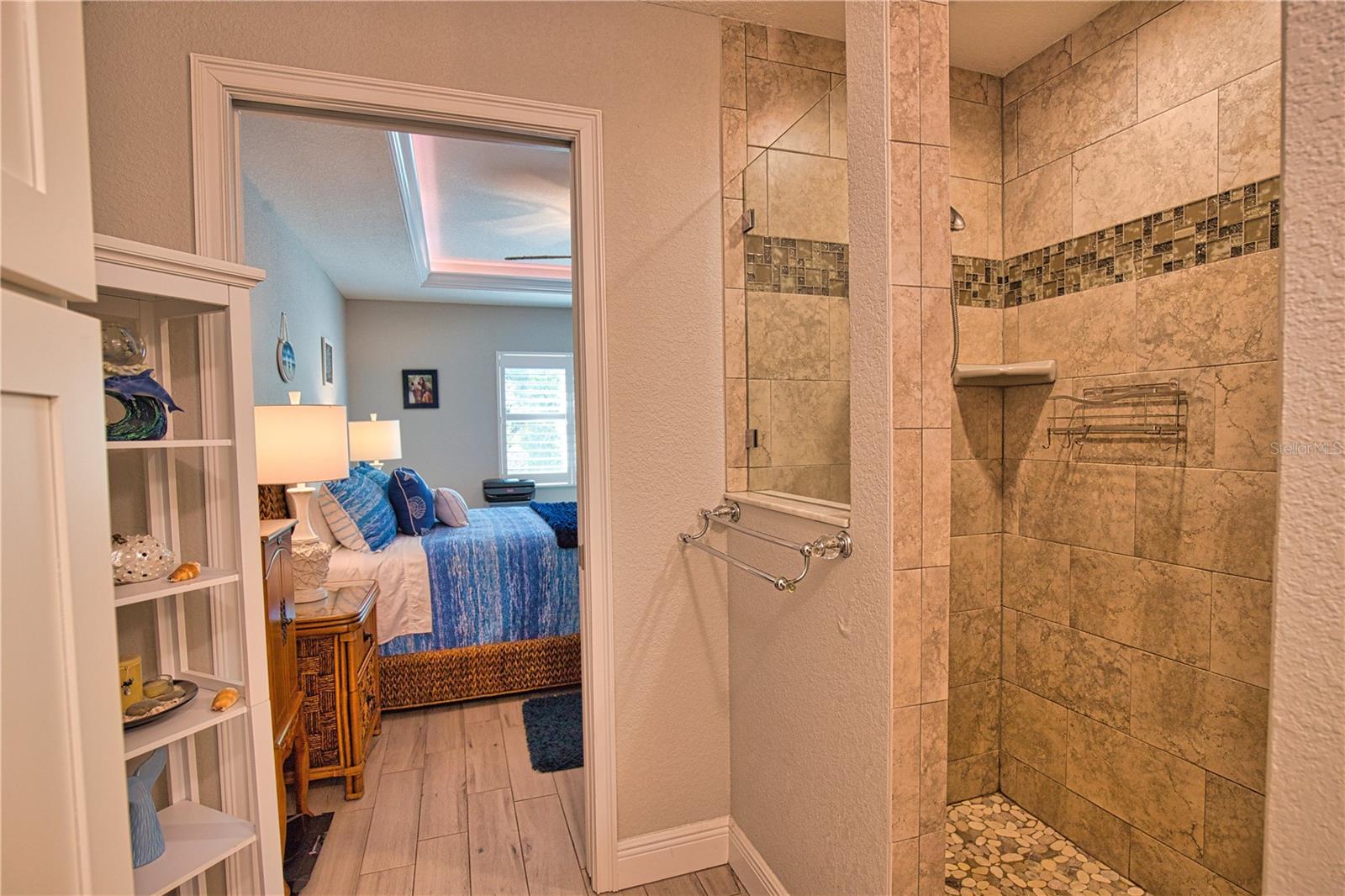 Image 32 of 52 For 9081 Bensonhurst Ln