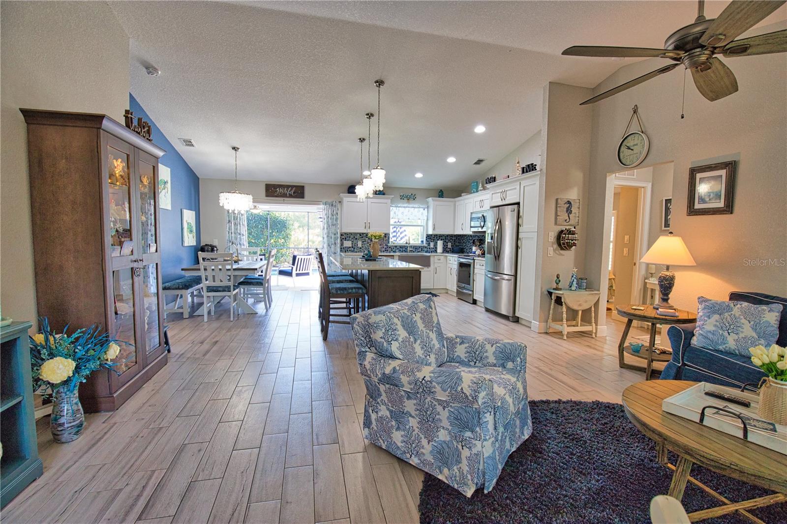 Image 9 of 52 For 9081 Bensonhurst Ln