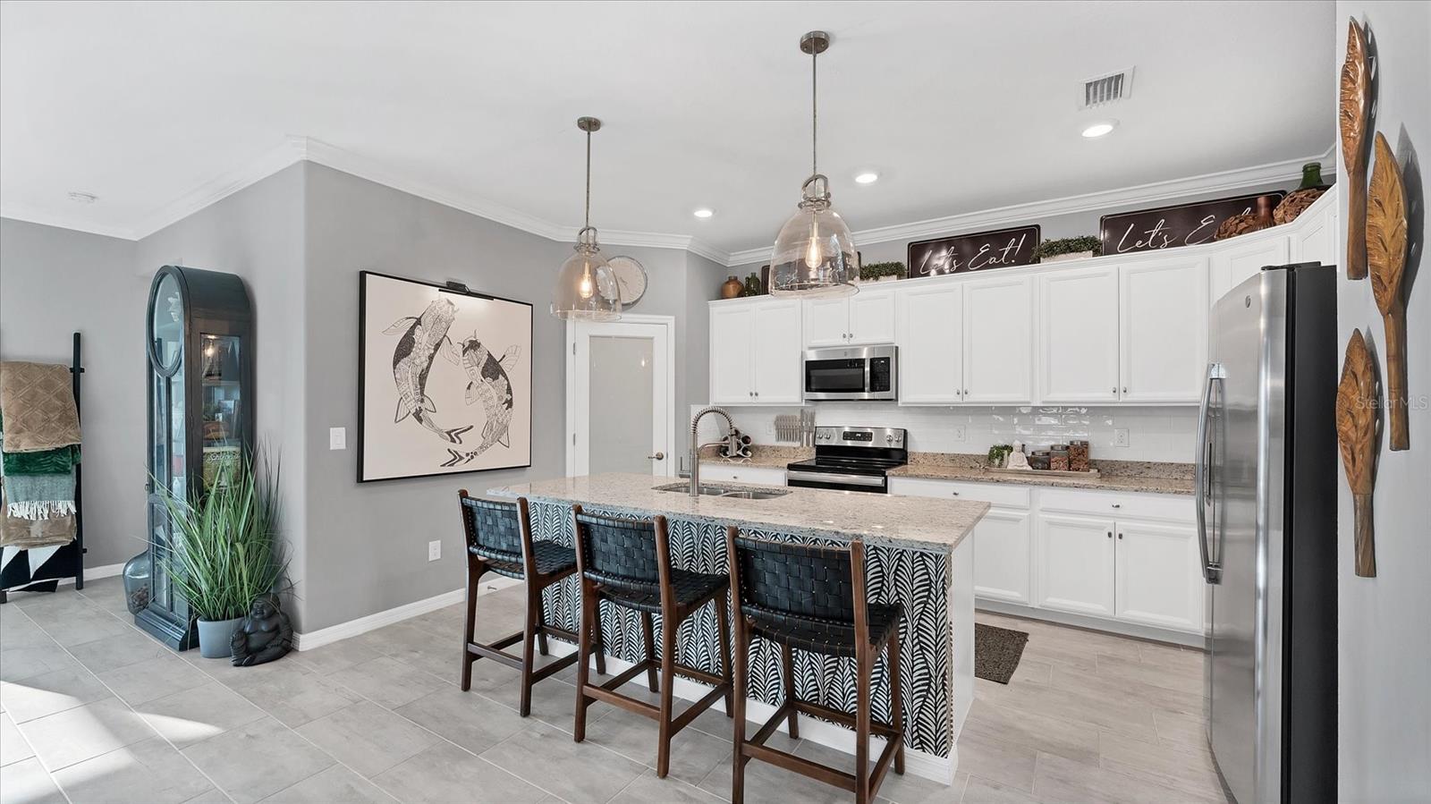 Image 17 of 91 For 10113 Colubrina Drive