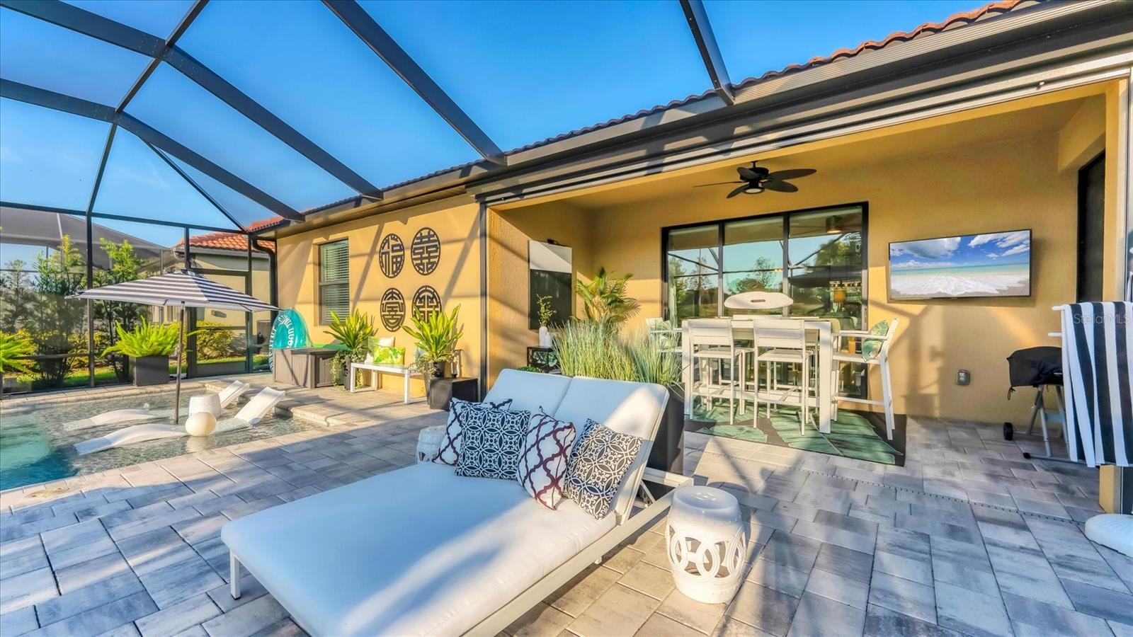 Image 37 of 91 For 10113 Colubrina Drive