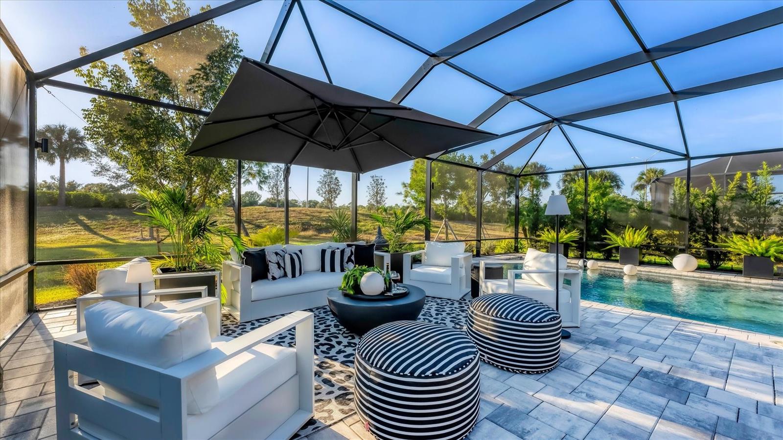 Image 38 of 91 For 10113 Colubrina Drive