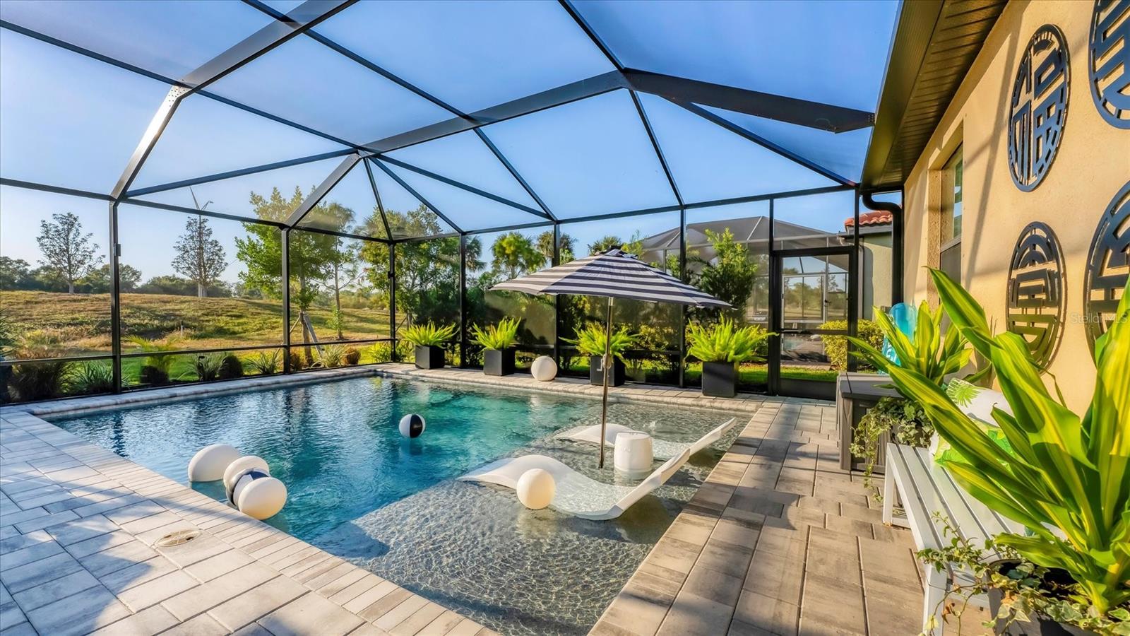 Image 42 of 91 For 10113 Colubrina Drive