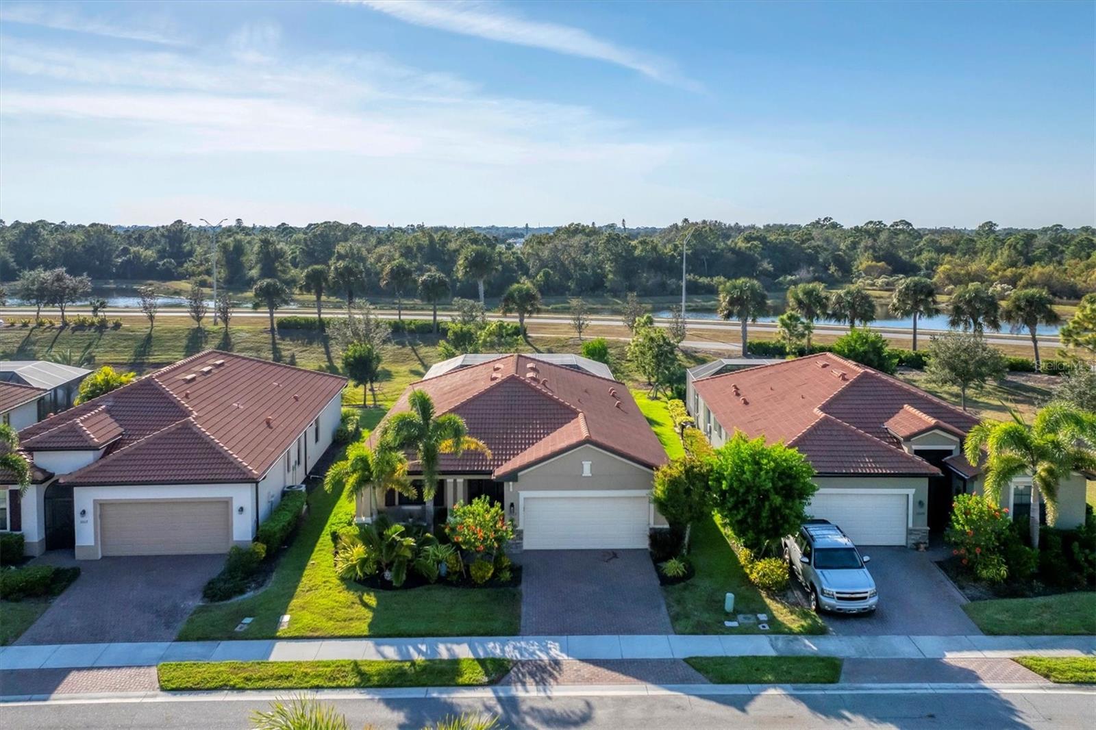 Image 54 of 91 For 10113 Colubrina Drive