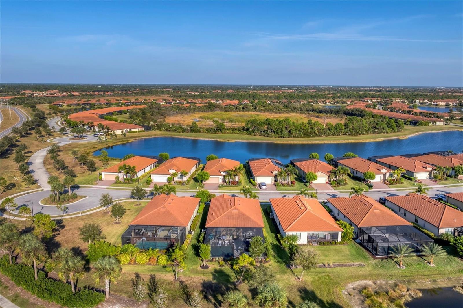 Image 57 of 91 For 10113 Colubrina Drive