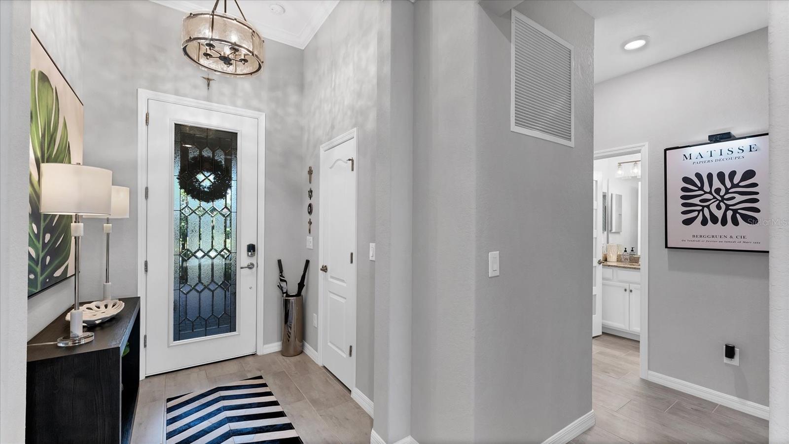 Image 6 of 91 For 10113 Colubrina Drive