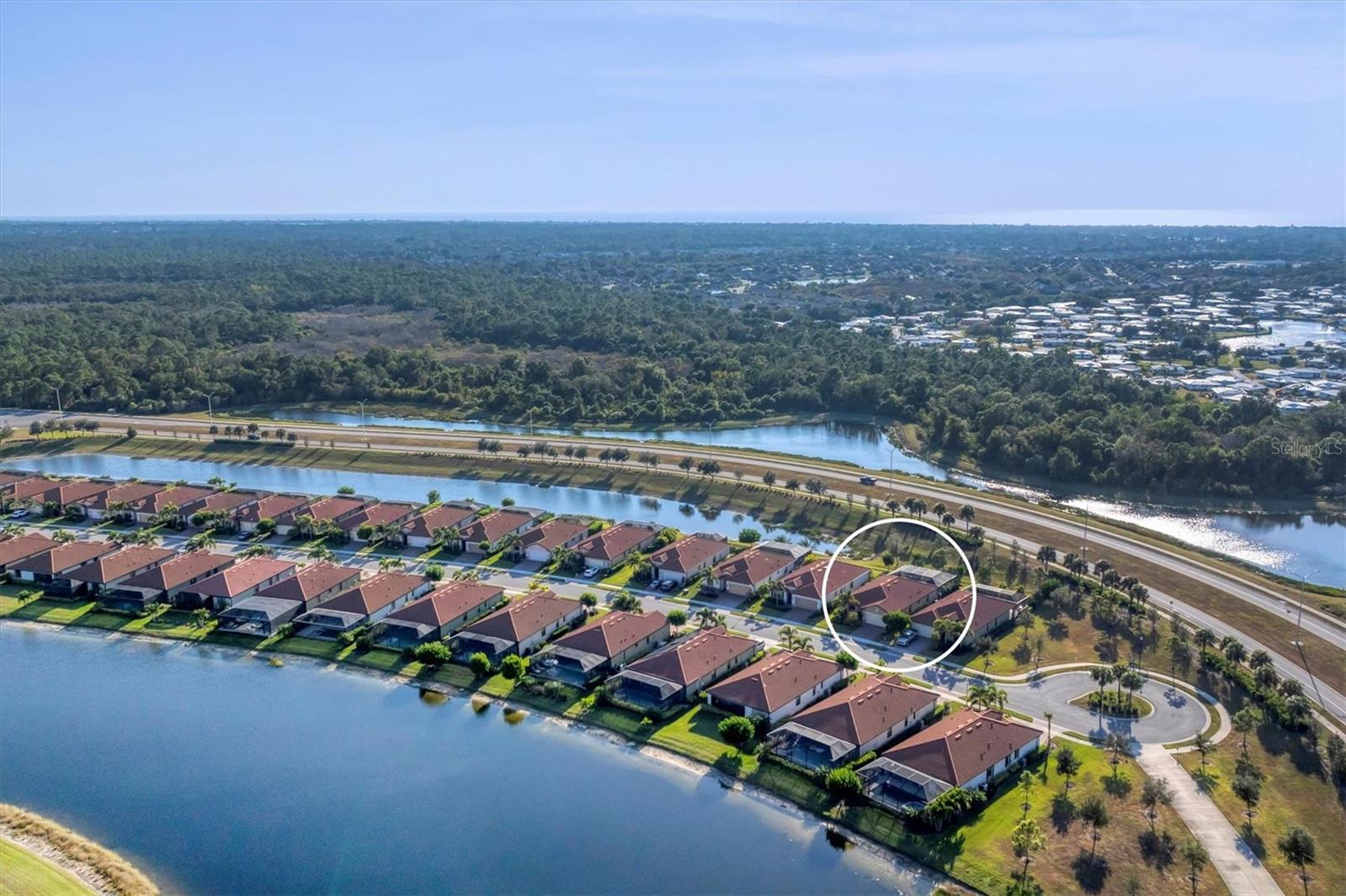 Image 61 of 91 For 10113 Colubrina Drive