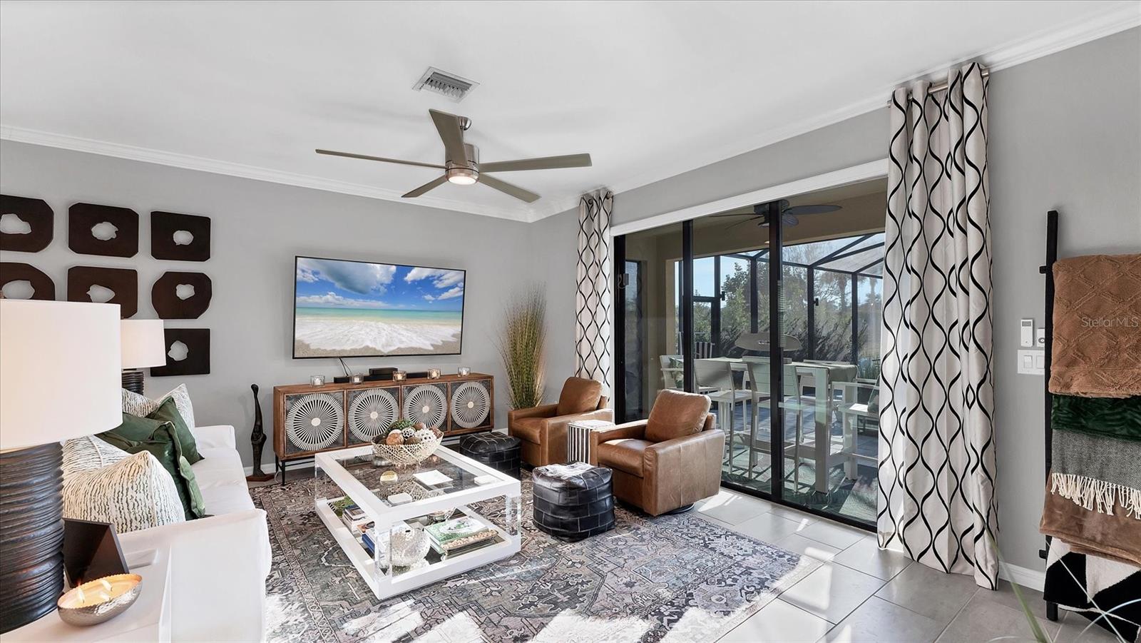 Image 7 of 91 For 10113 Colubrina Drive