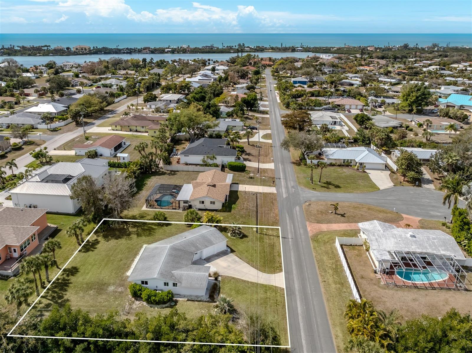 Image 25 of 51 For 107 Sorrento Drive