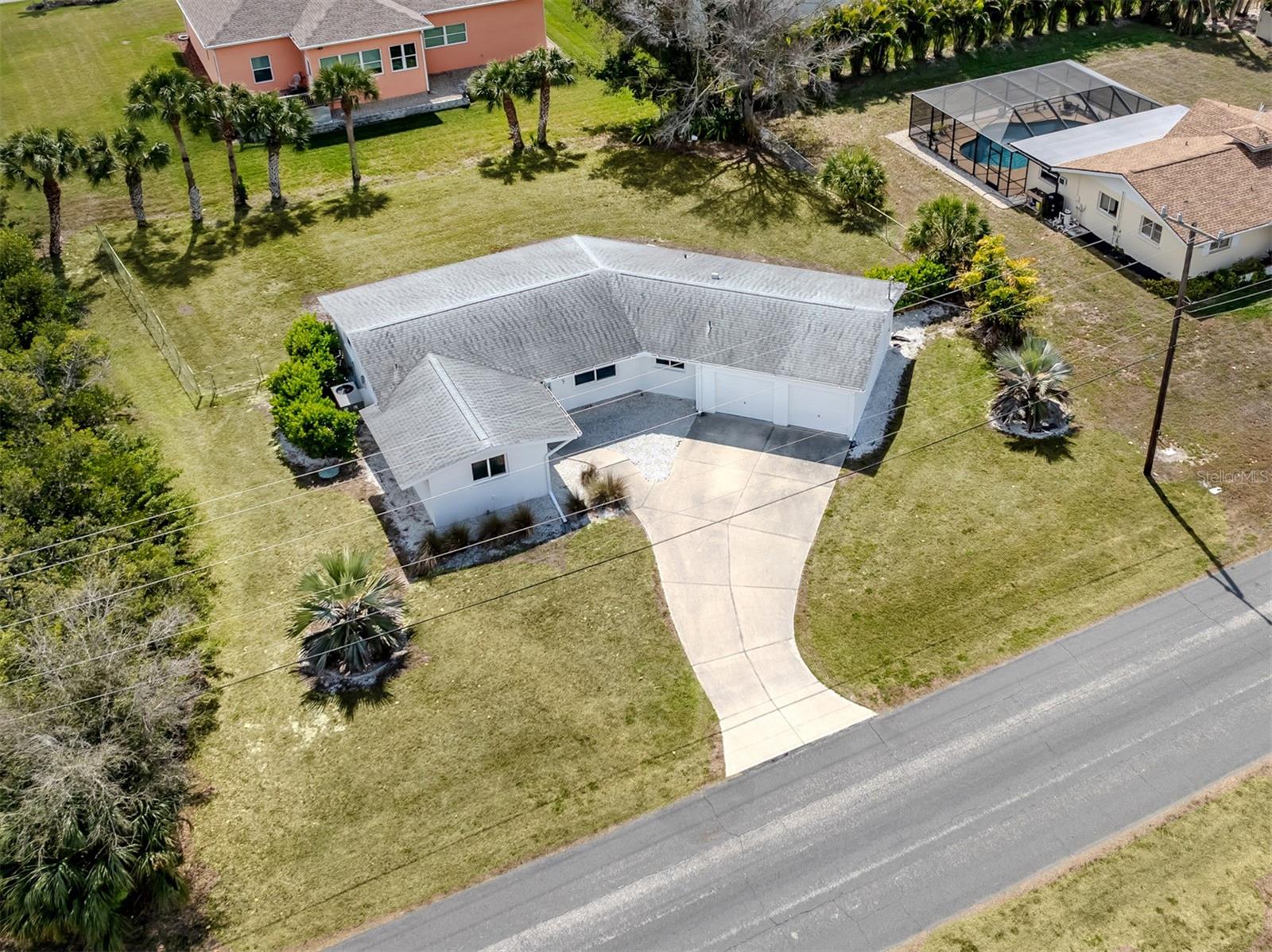 Image 26 of 51 For 107 Sorrento Drive